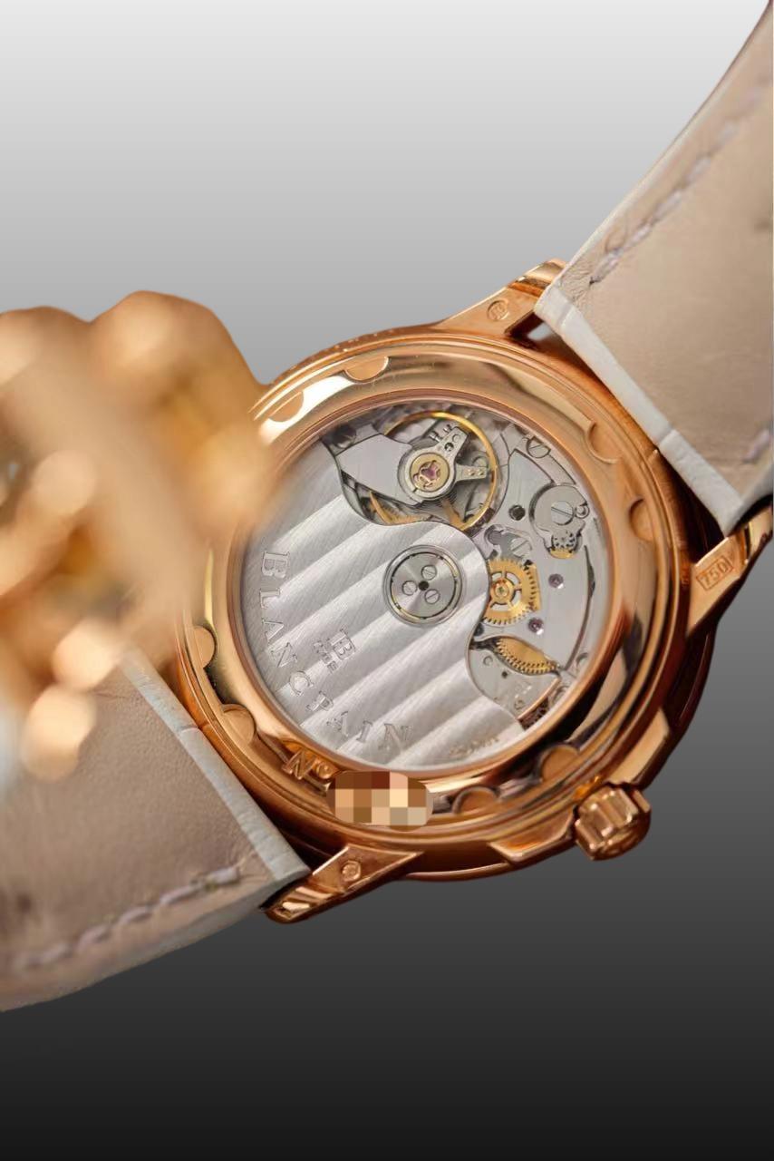 Blancpain 3300-3728-64B detail 1