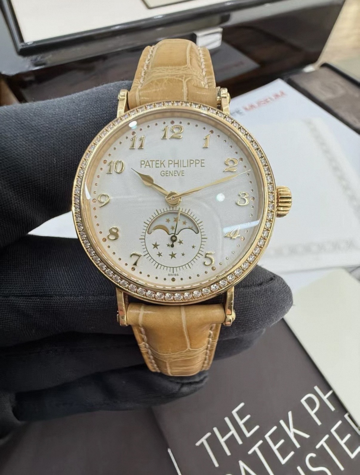 Patek Philippe 7121J-001
