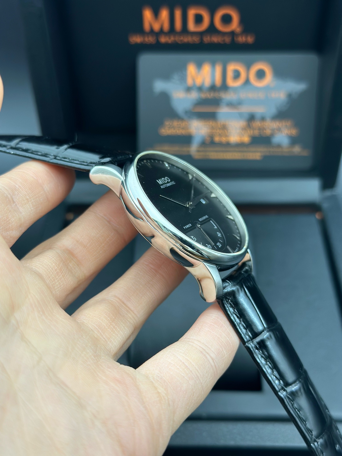 Mido M8605.4.18.8 detail 2