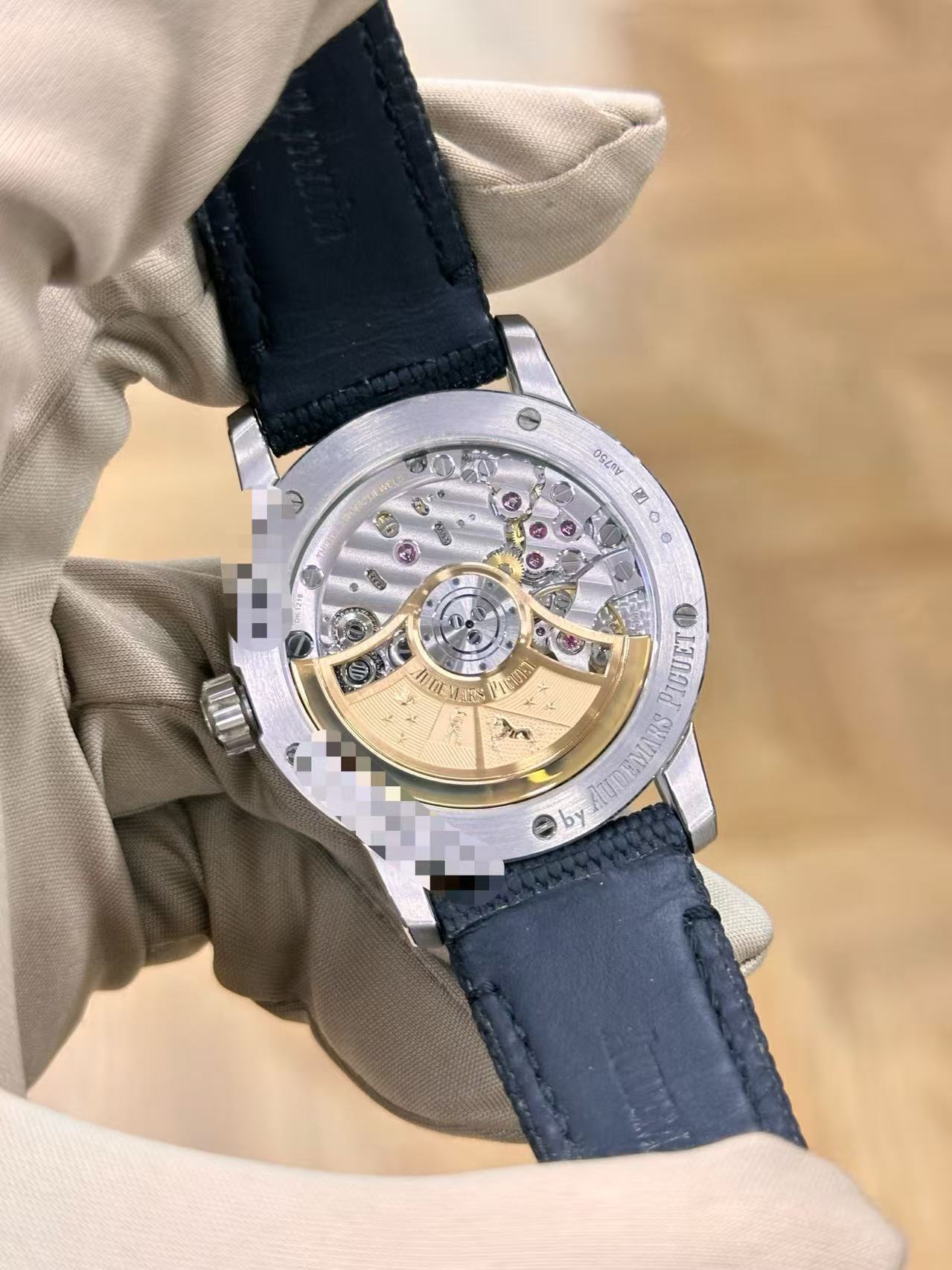 Audemars Piguet 15210BC.OO.A002KB.01 detail 7