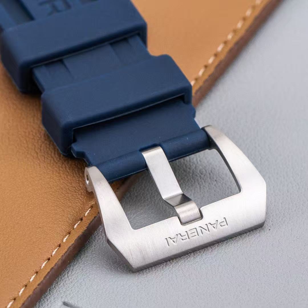 Panerai PAM01313 detail 8