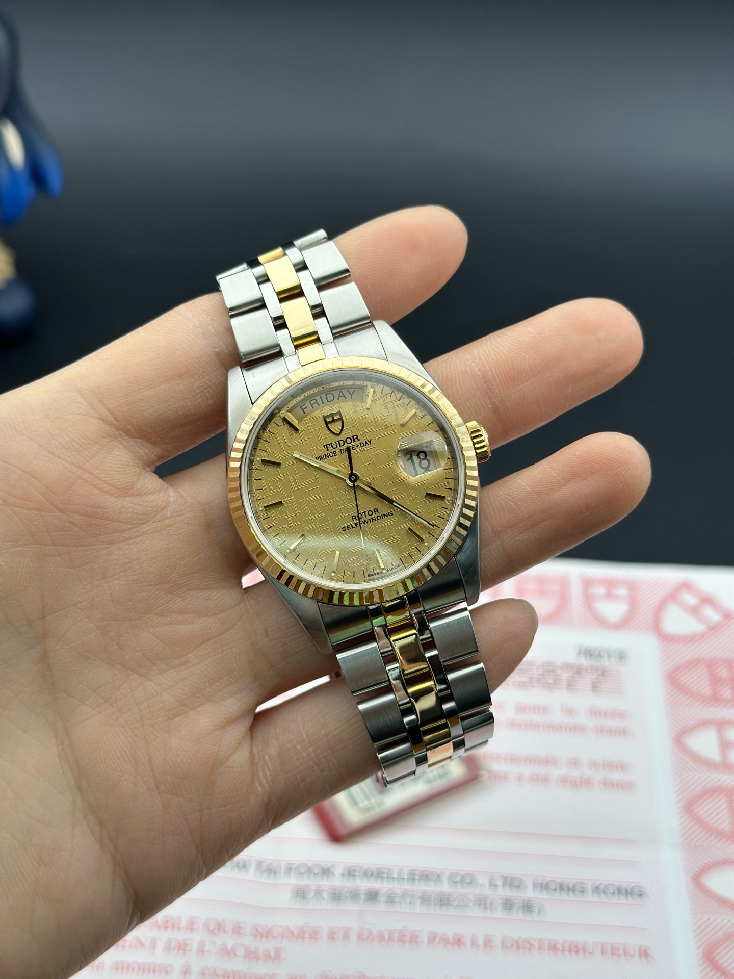 Tudor 76213-0016 detail 1