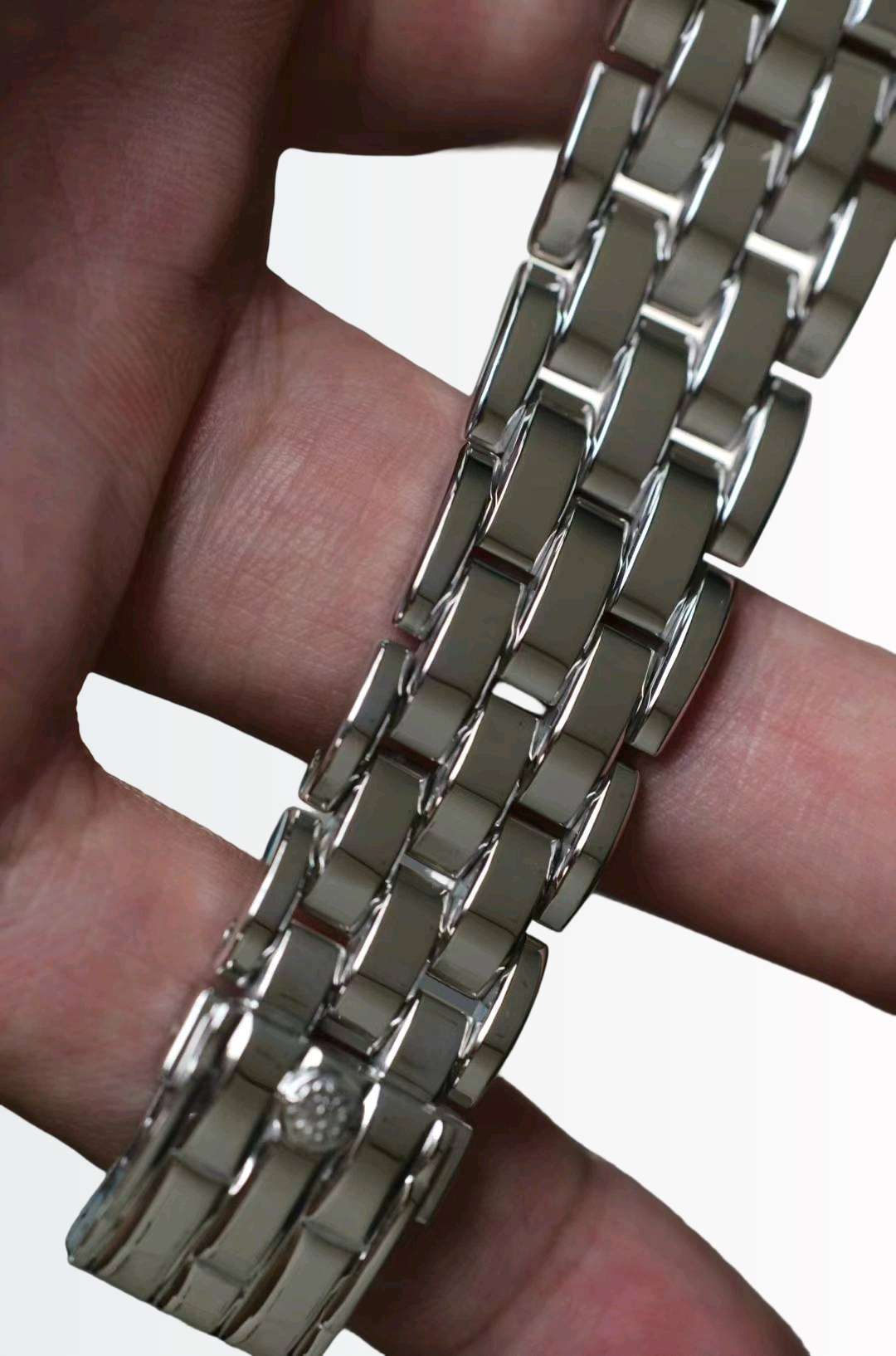 Patek Philippe 5025 / 1G-001 detail 8