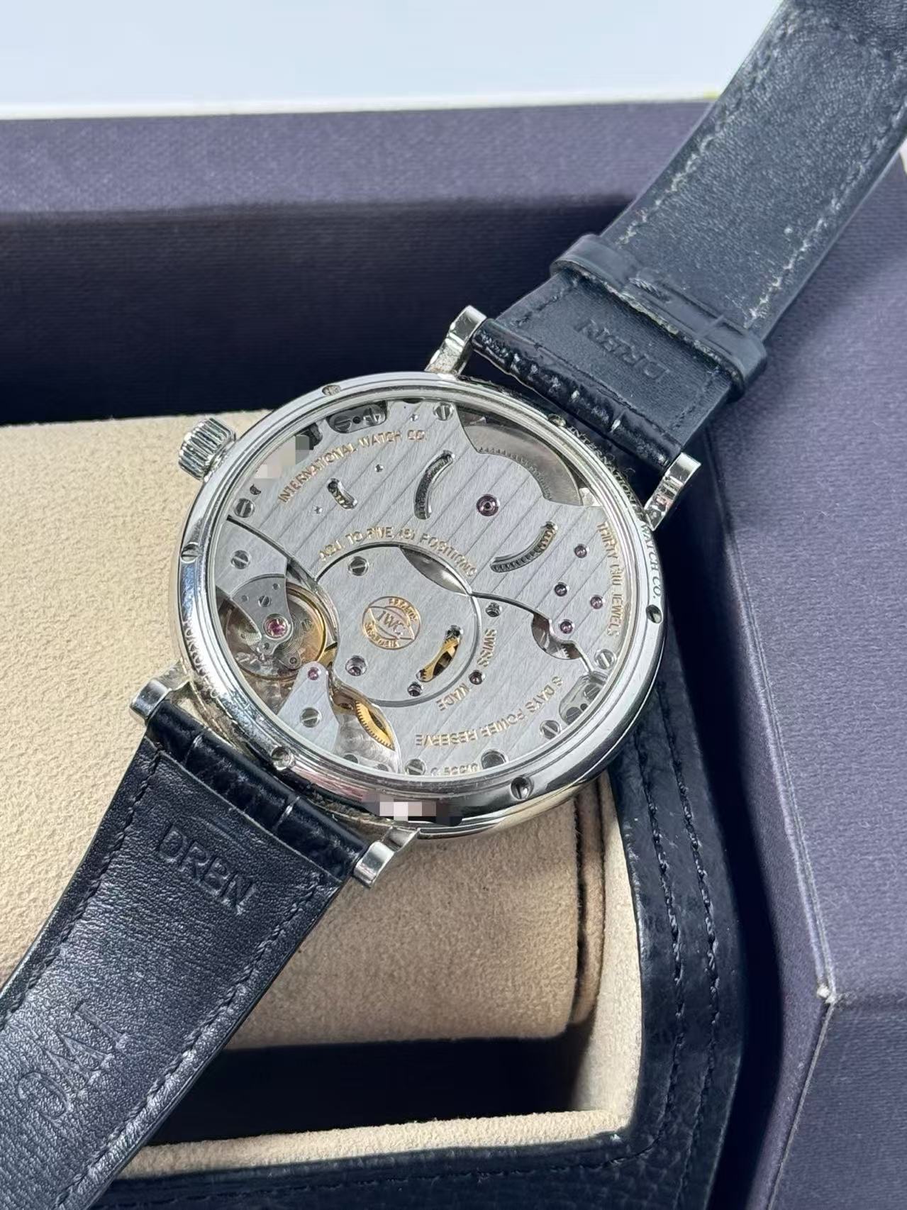 IWC IW510106 detail 4