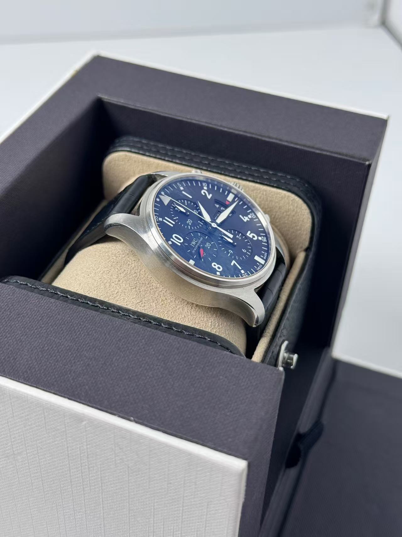 IWC IW377701 detail 2