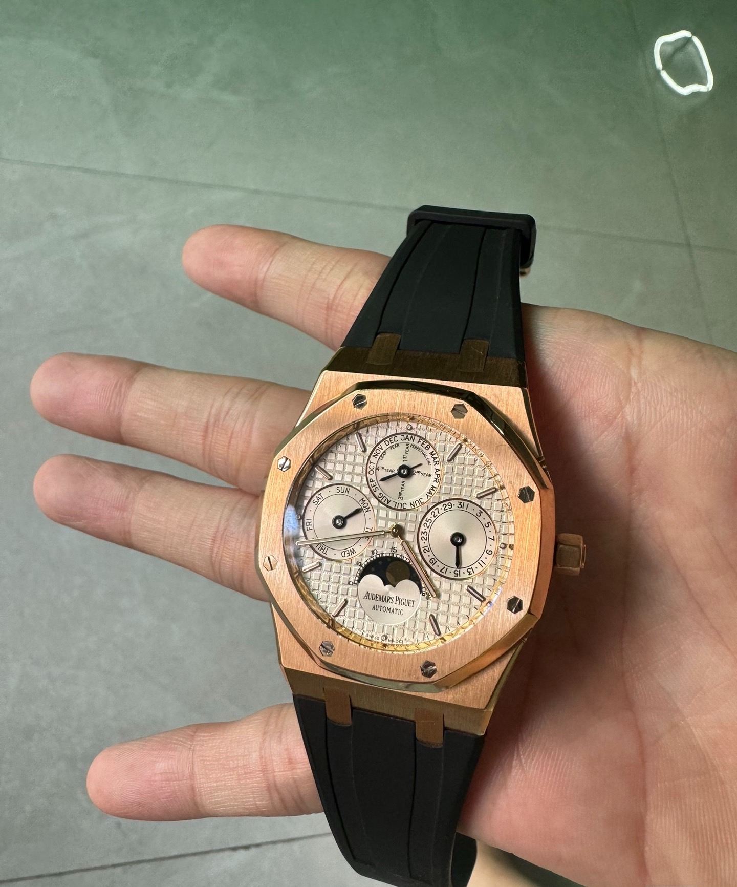 Audemars Piguet 26252OR.OO.D092CR.02