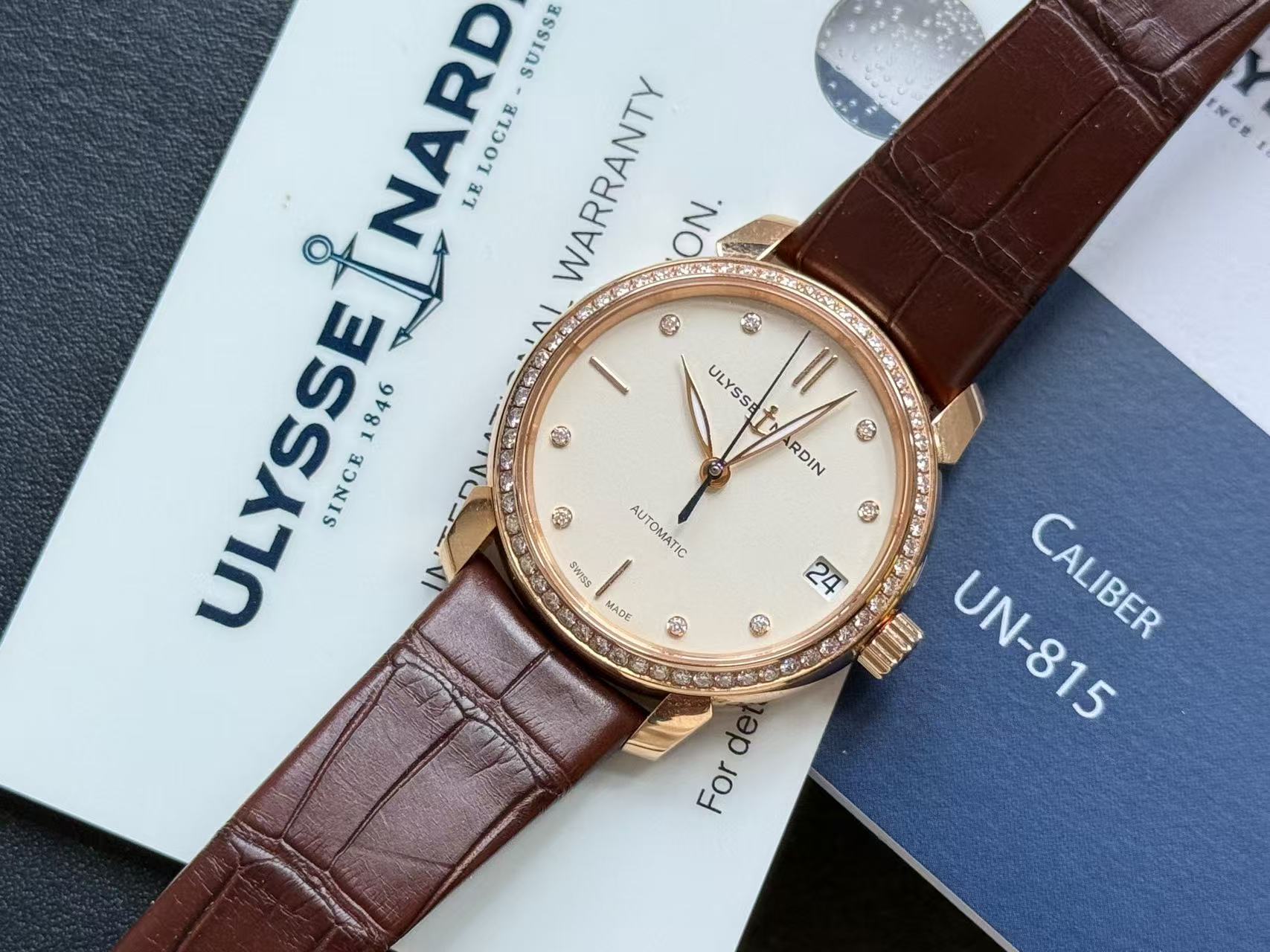 Ulysse Nardin 8106-116B-2 / 990 detail 3