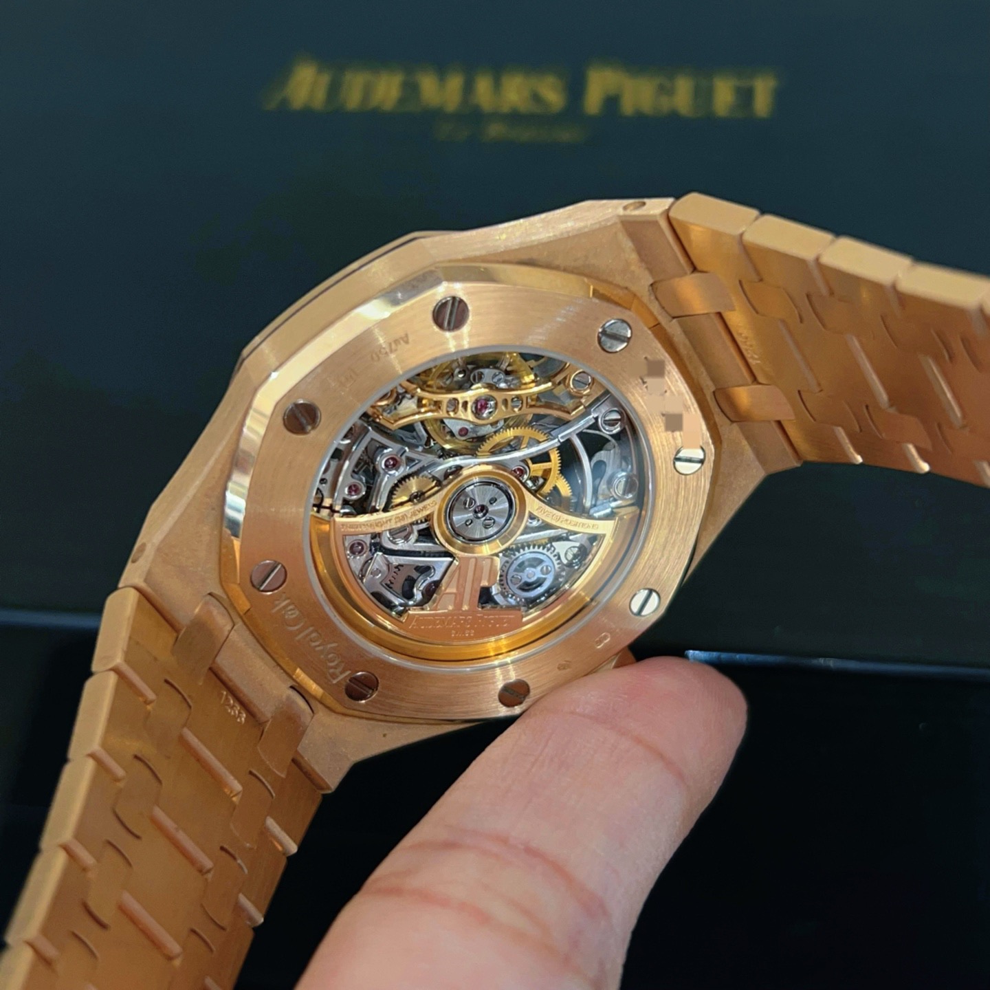Audemars Piguet 15467OR detail 5