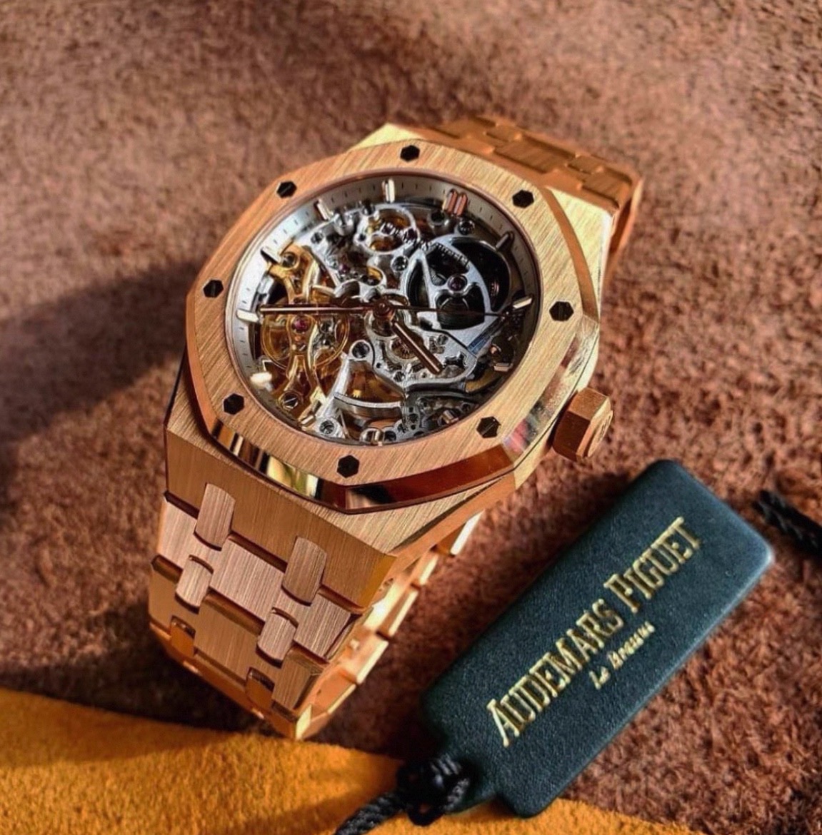 Audemars Piguet 15467OR detail 2