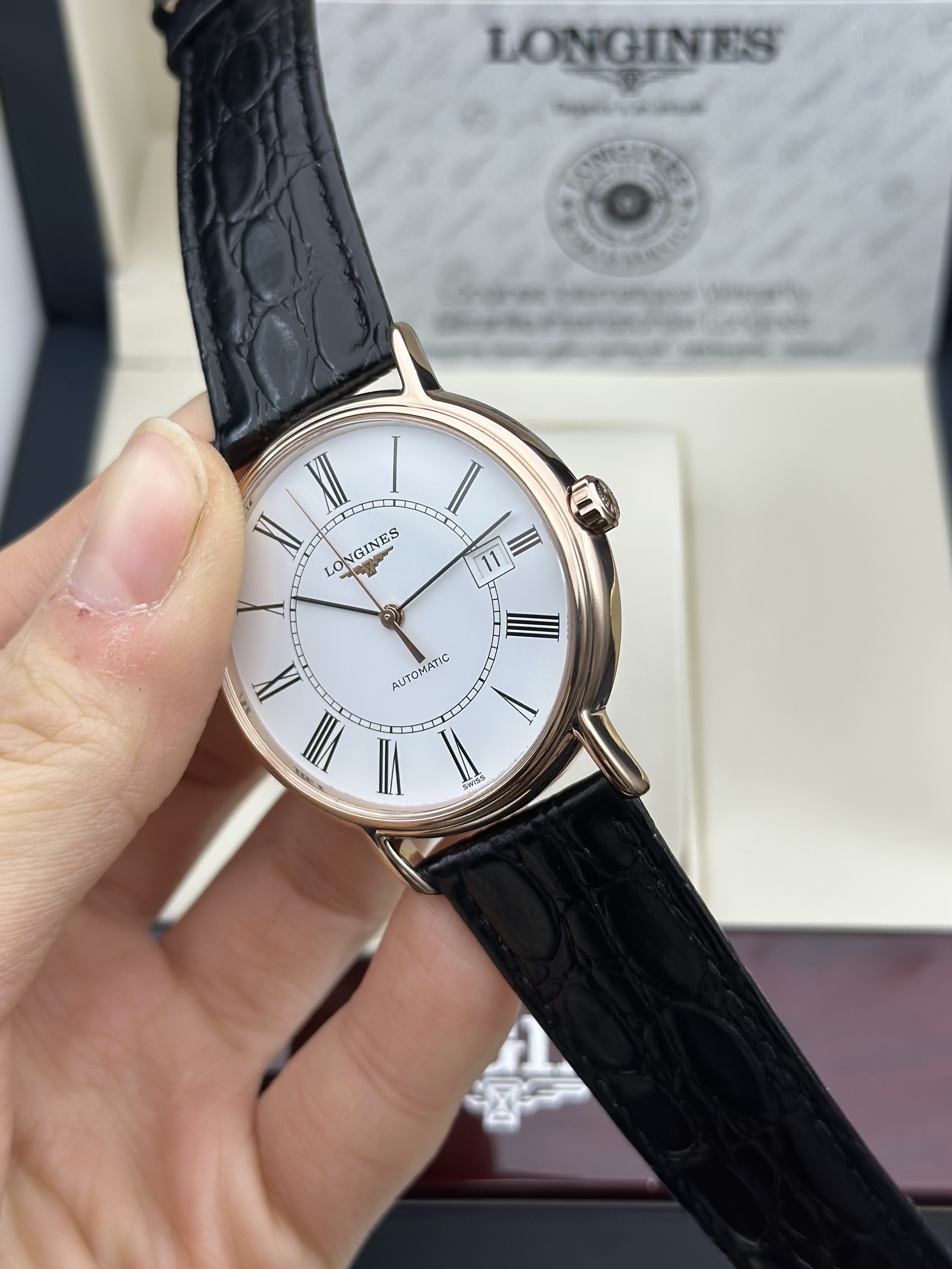 Longines L4.921.1.11.2 detail 3