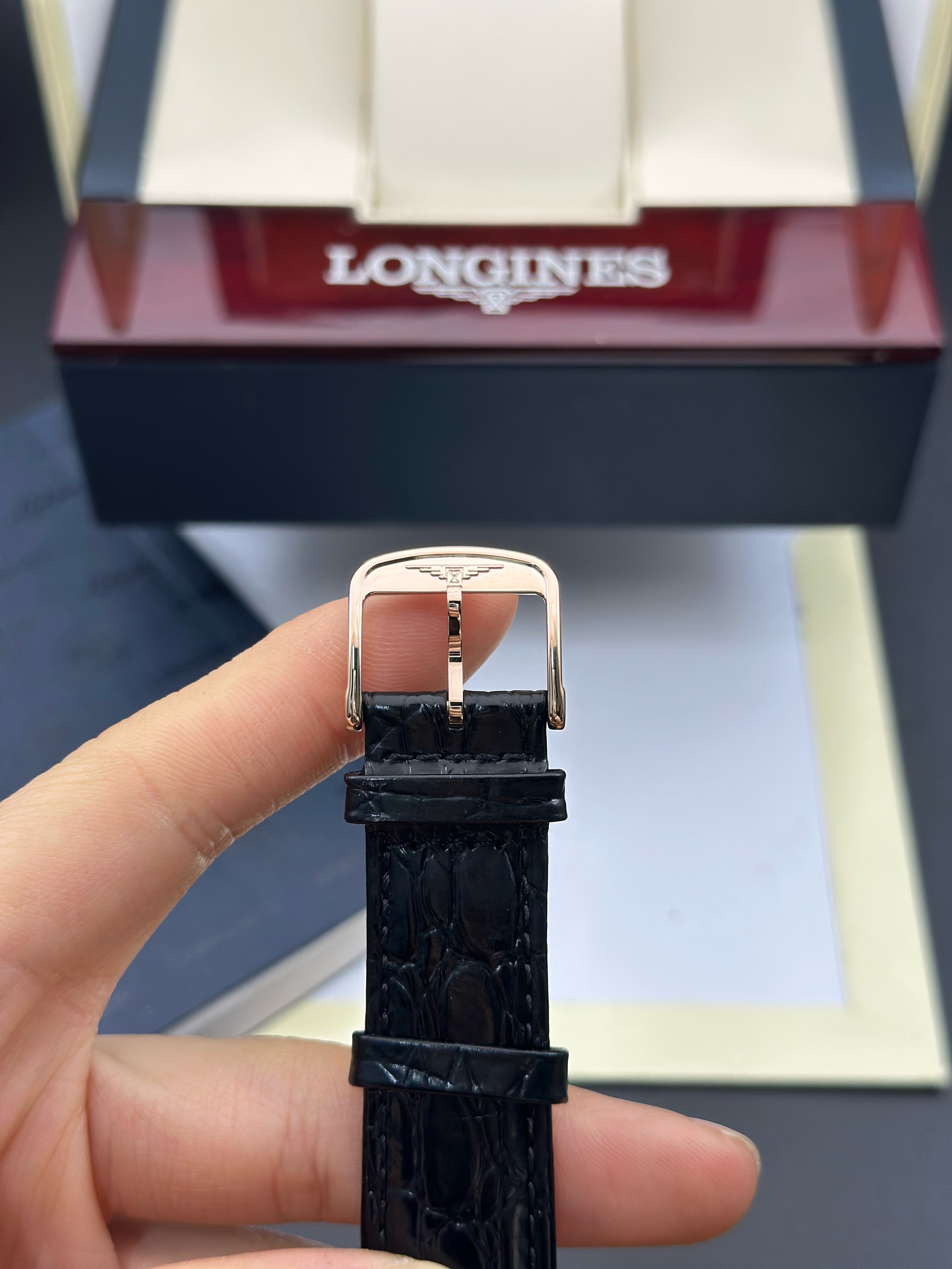 Longines L4.921.1.11.2 detail 4