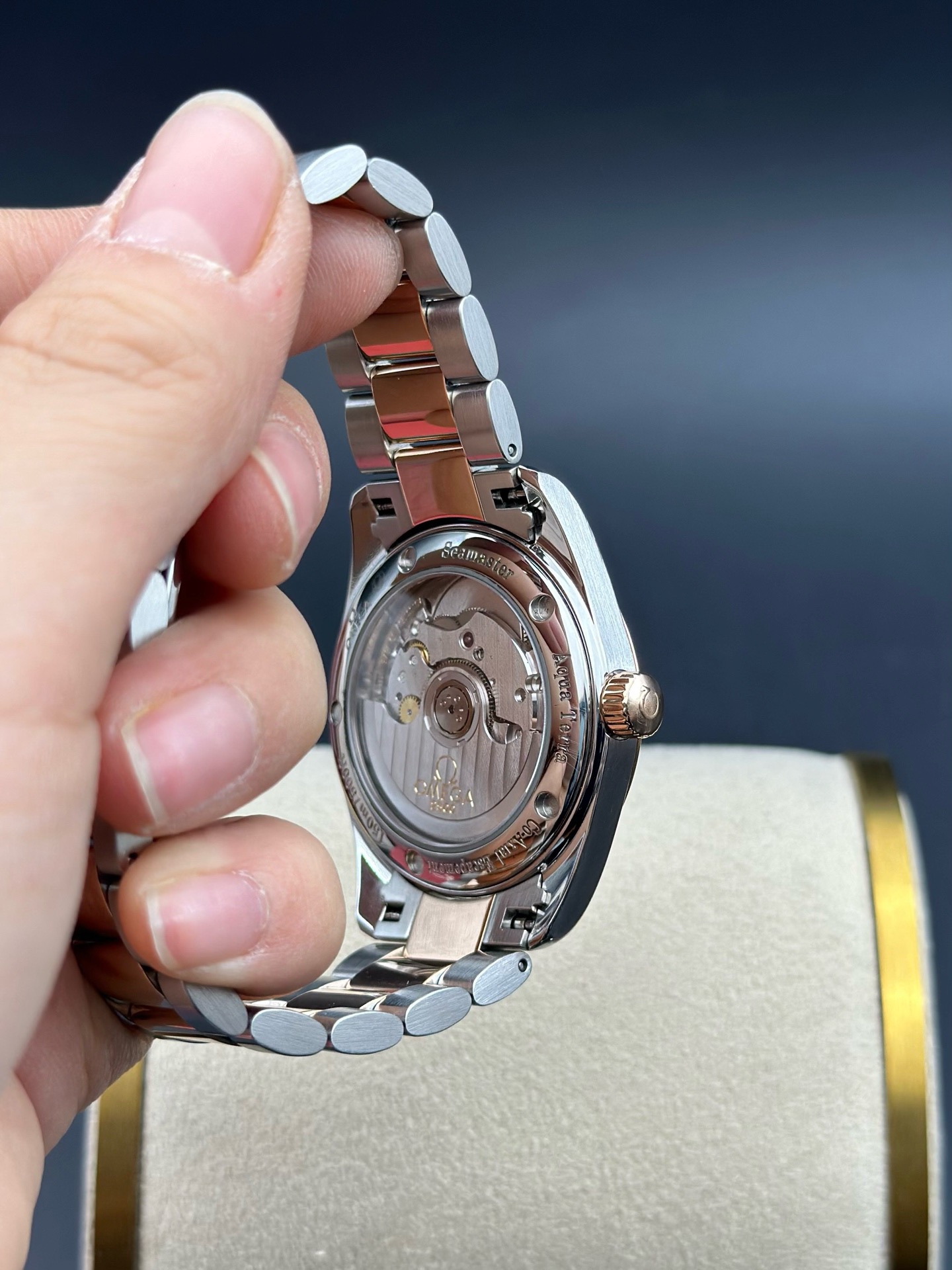 Omega 2304.30.00 detail 7
