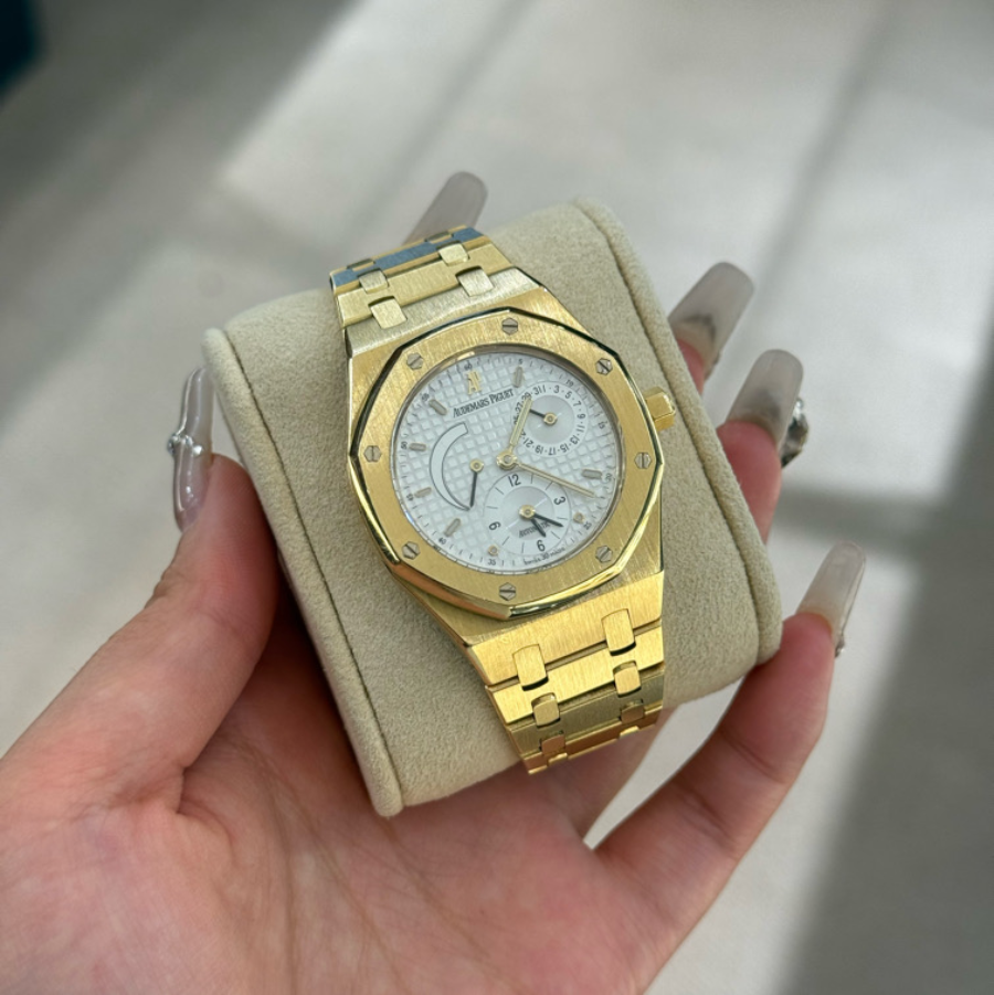 Audemars Piguet 25730BA.OO.0789BA.06 detail 1