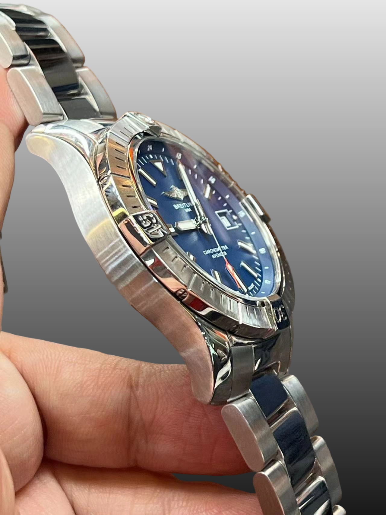 Breitling A17318101C1A1 detail 2