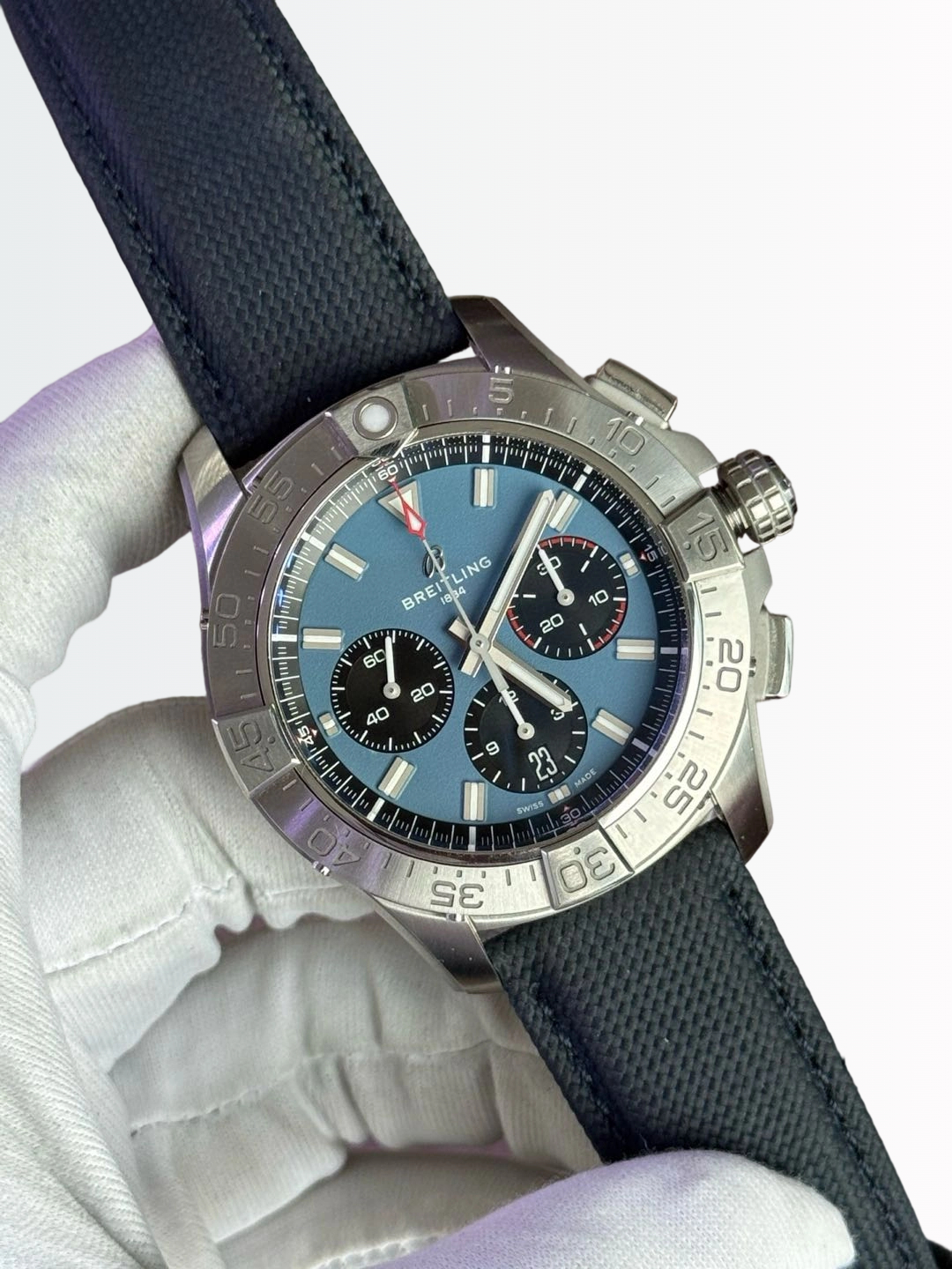 Breitling AB0147101C1X1 detail 2