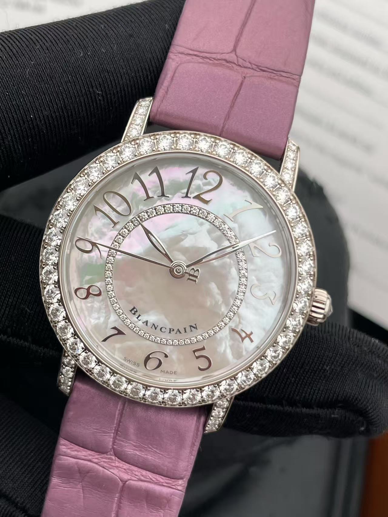 Blancpain 3660-1954-V55A detail 1