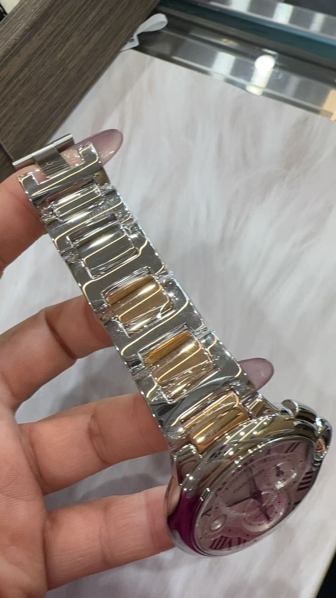 Cartier W6920063 detail 4