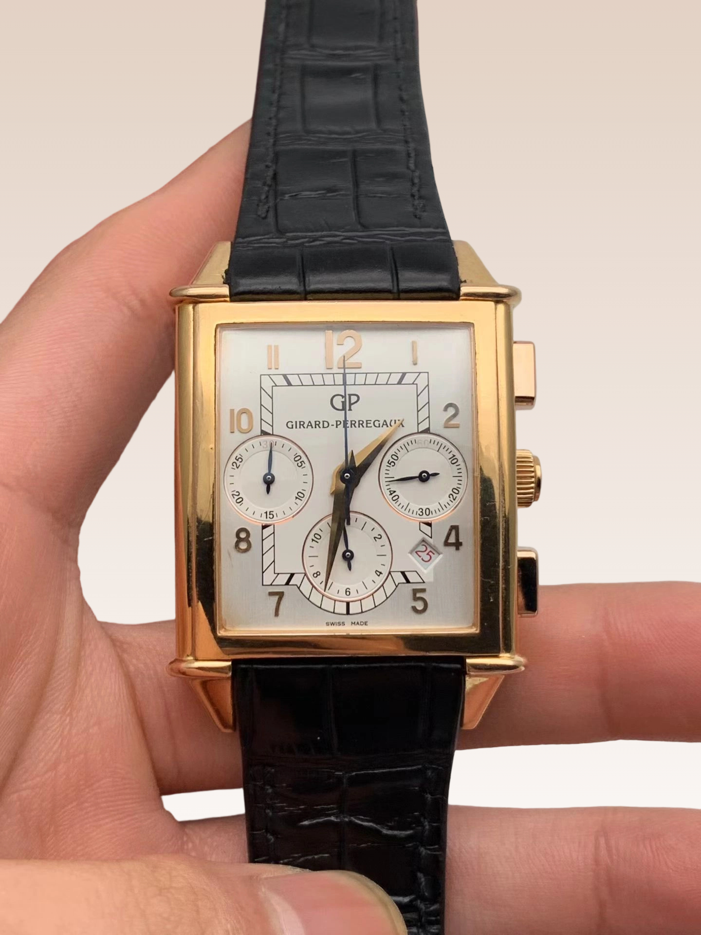 Girard Perregaux 25840-52-111-BAED detail 7
