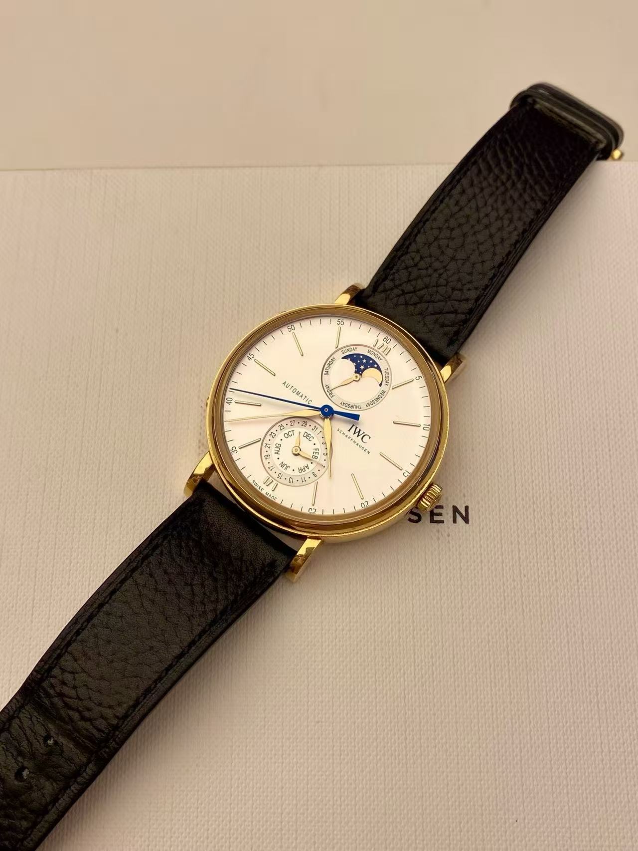 IWC IW359002 detail 4