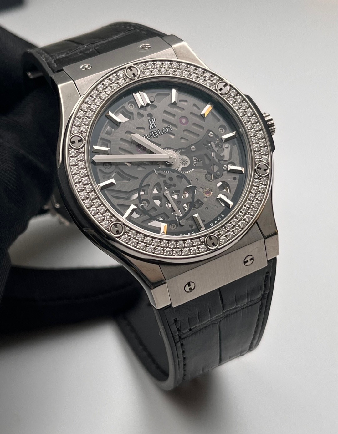 Hublot 545.NX.0170.LR.1104 detail 1