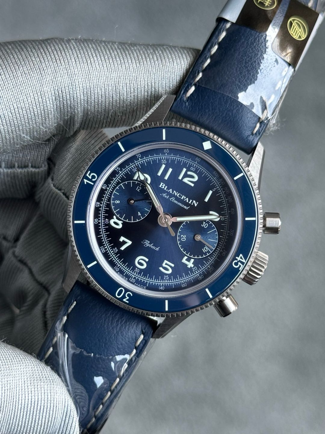 Blancpain AC03-12B40-63B detail 2