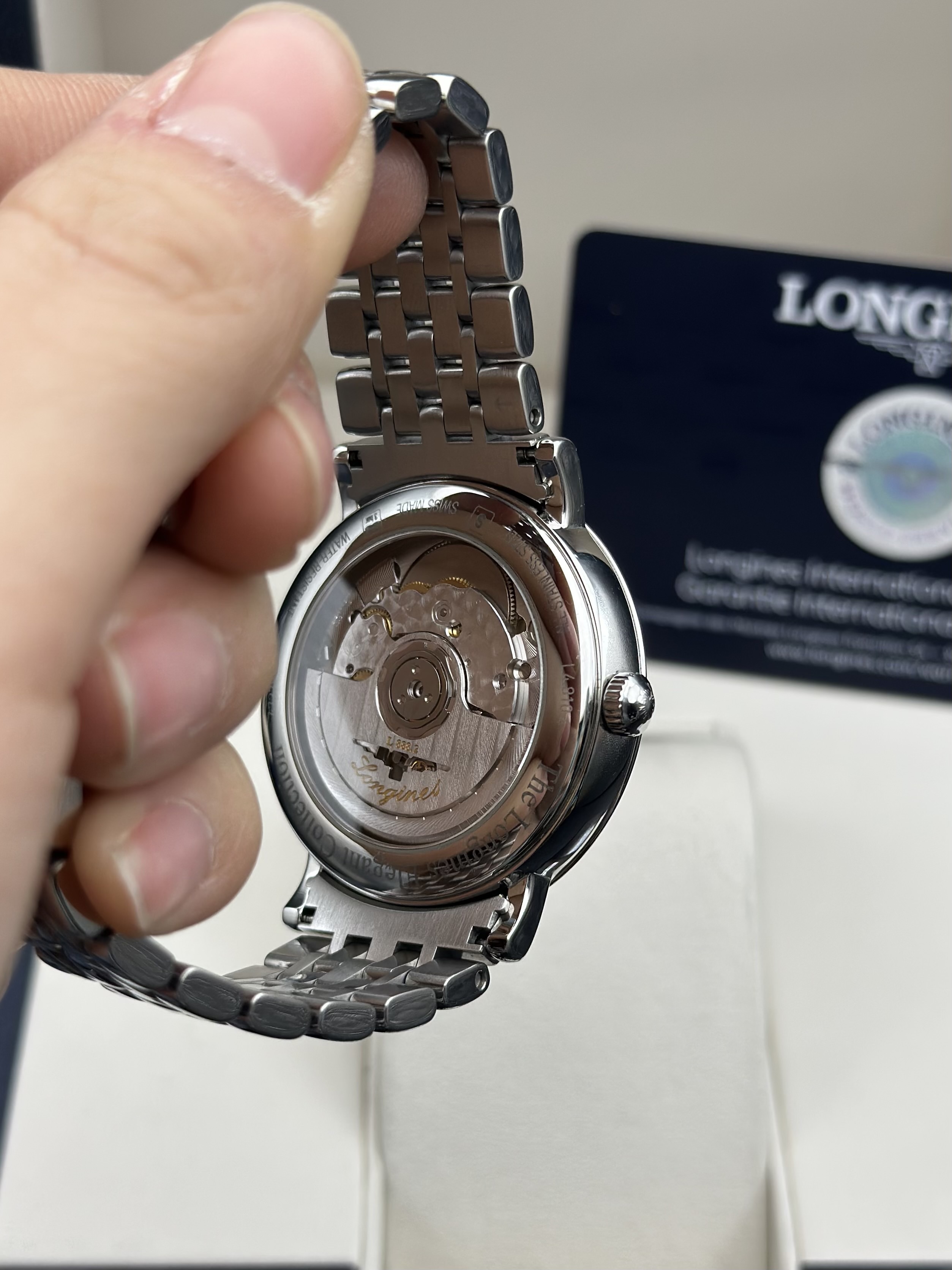 Longines L4.810.4.77.6 detail 3