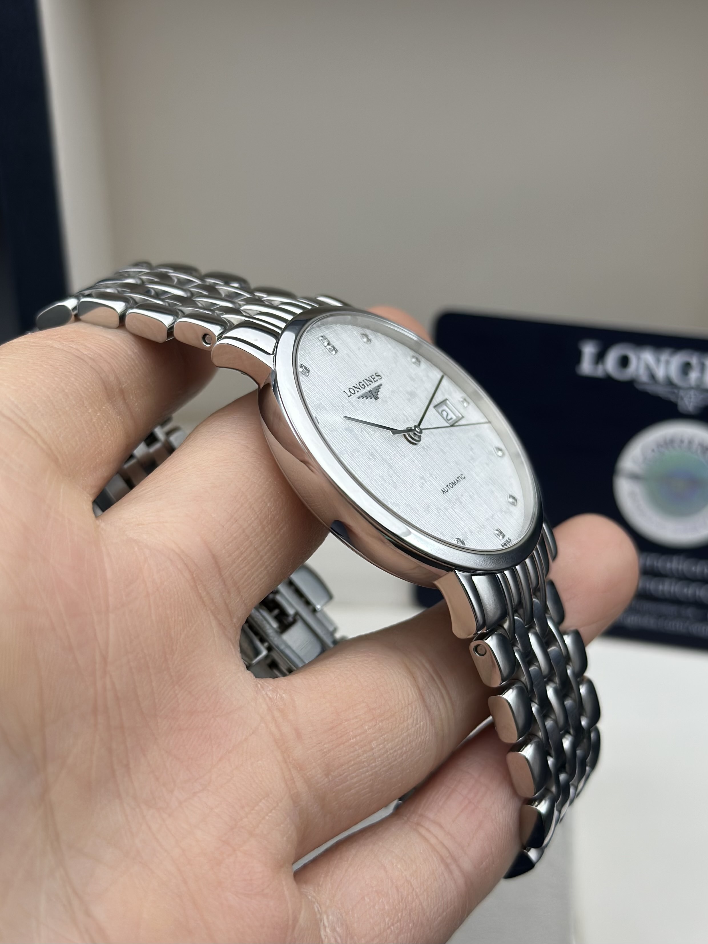 Longines L4.810.4.77.6 detail 2