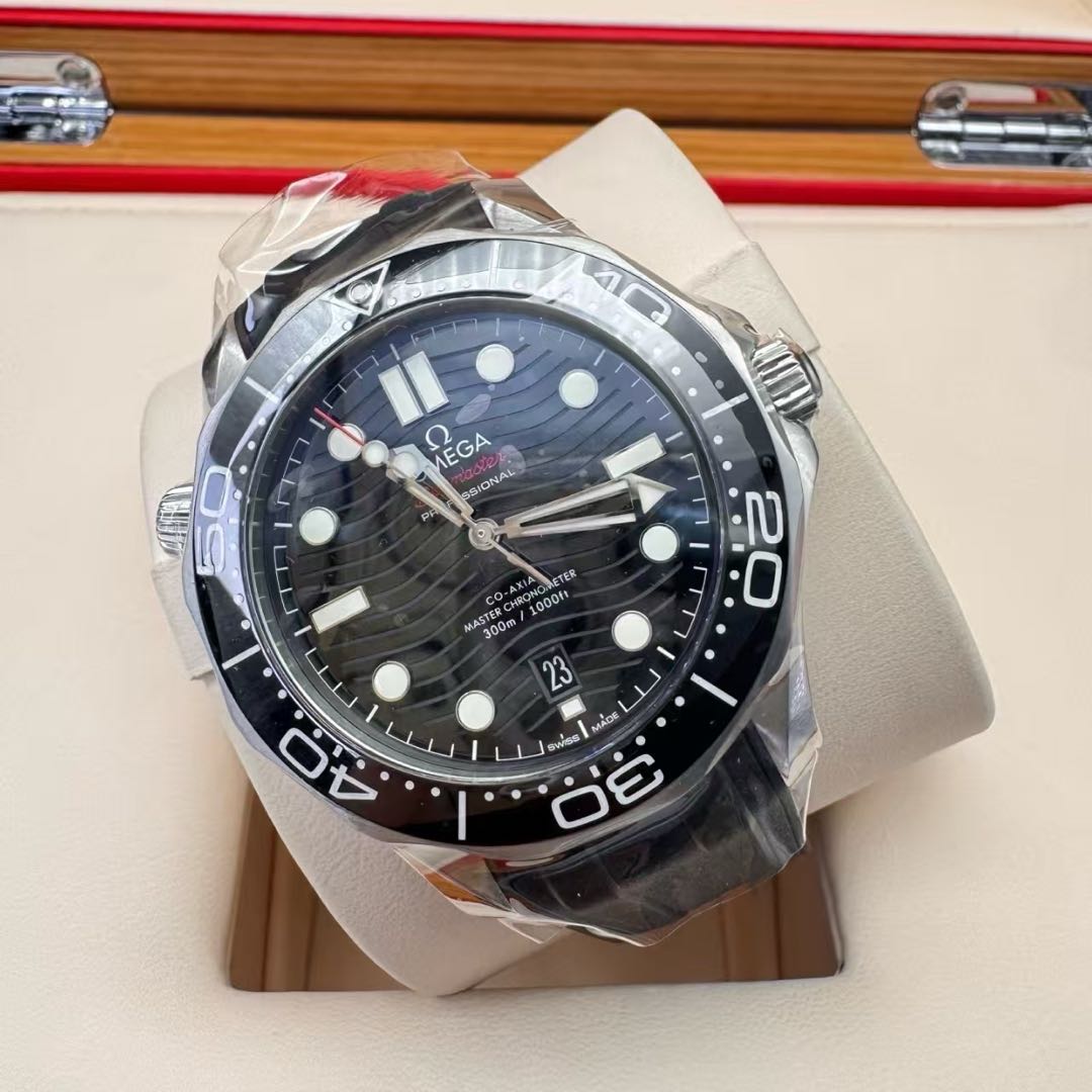 Omega 210.32.42.20.01.001