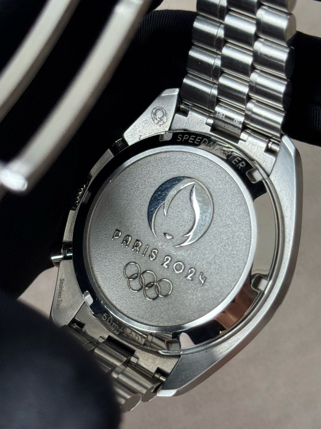 Omega 522.30.43.51.02.001 detail 8