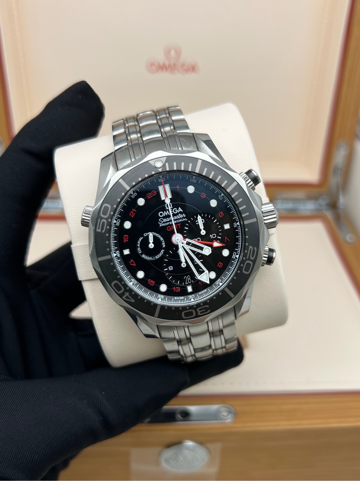 Omega 212.30.44.52.01.001