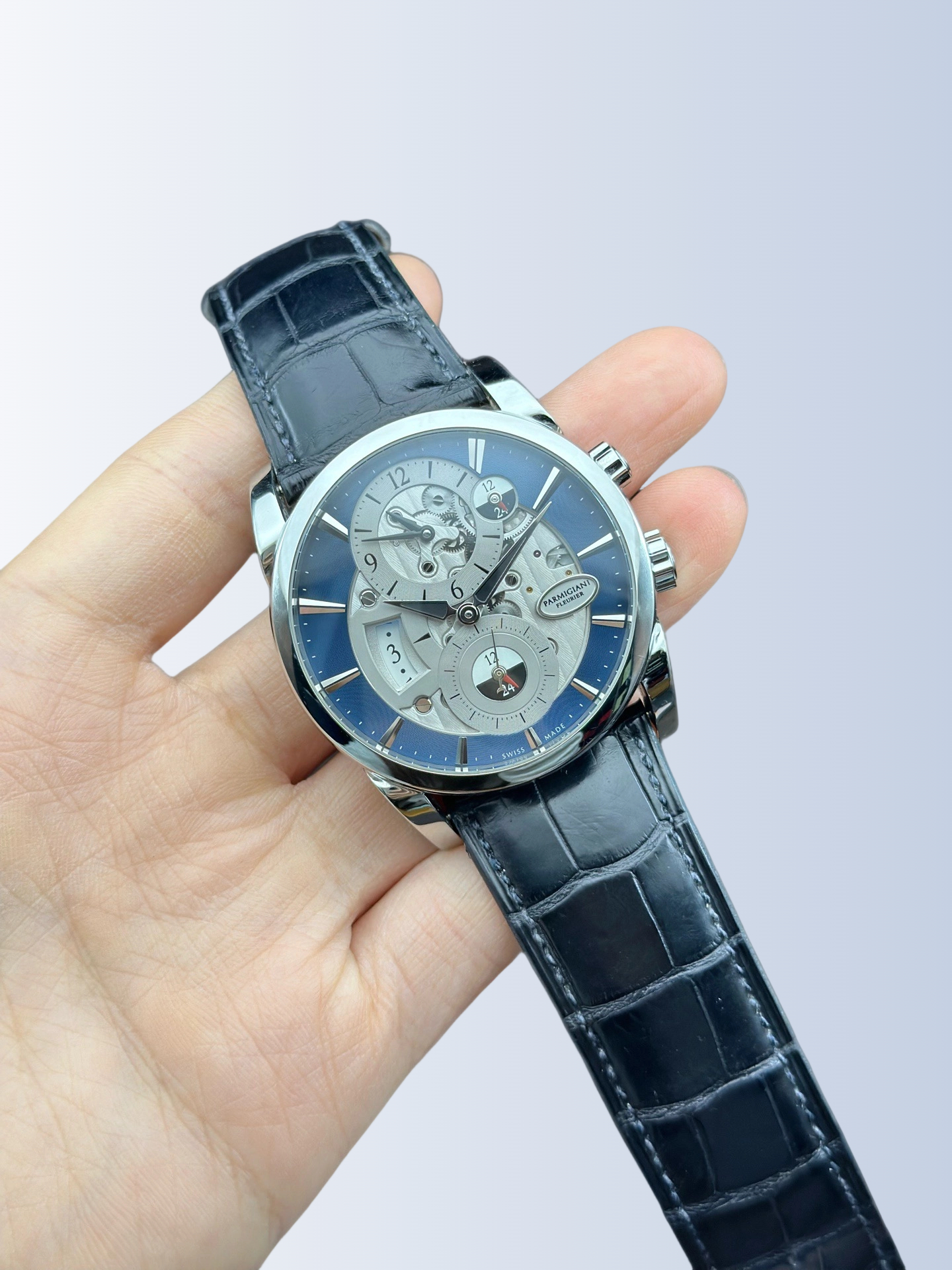 Parmigiani Fleurier PFC231-0001800-HA3142 detail 5