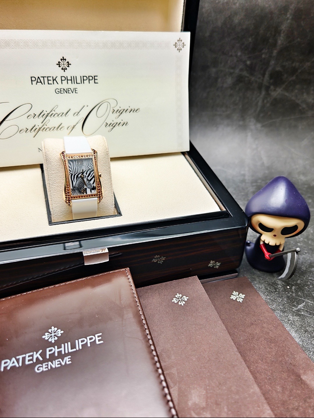 Patek Philippe 4962 / 200R-010 detail 6