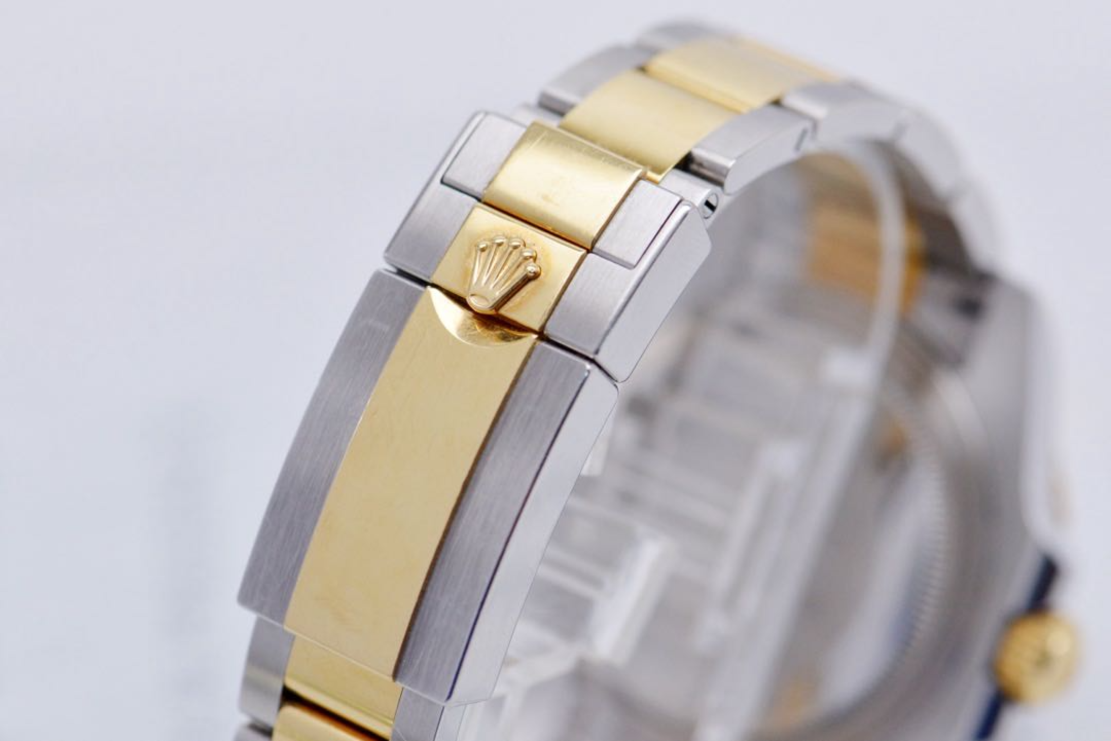 Rolex 116713LN detail 5