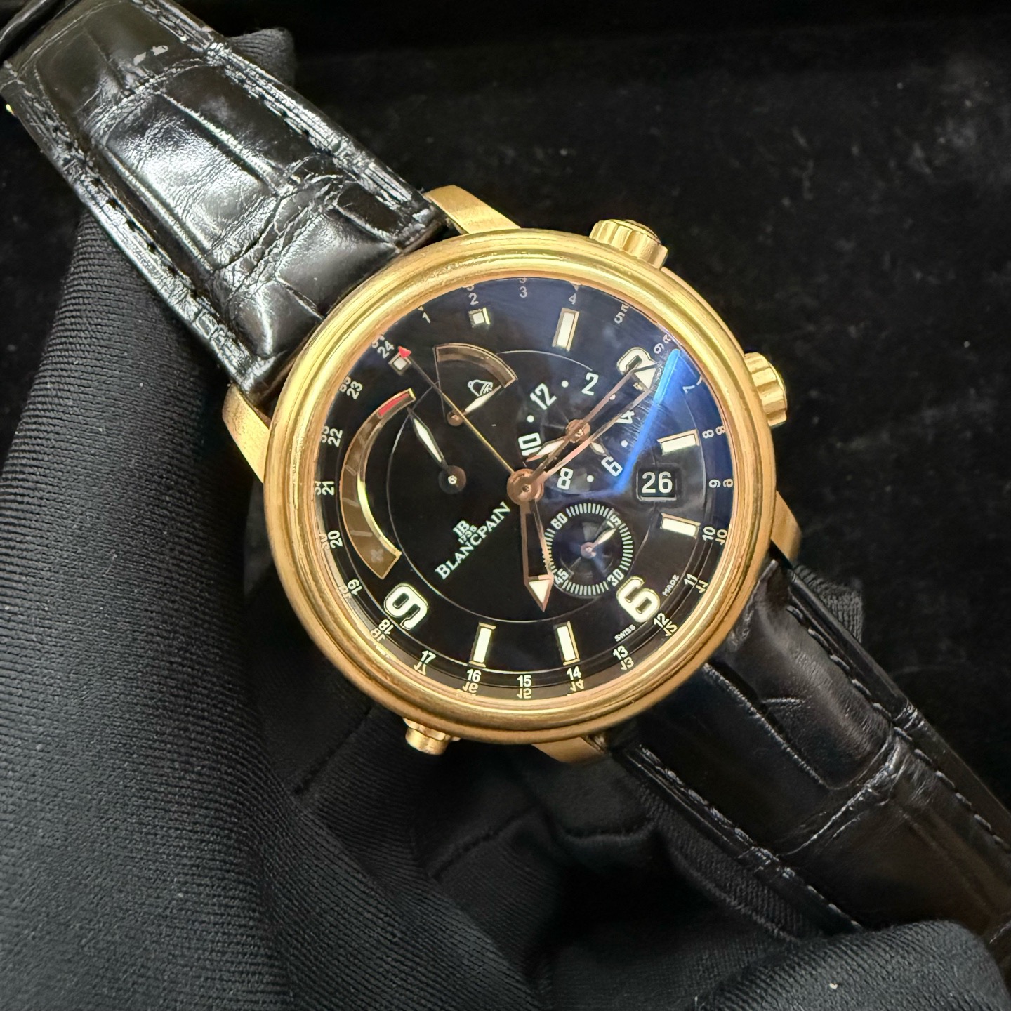 Blancpain 2841-36B30-64B detail 4