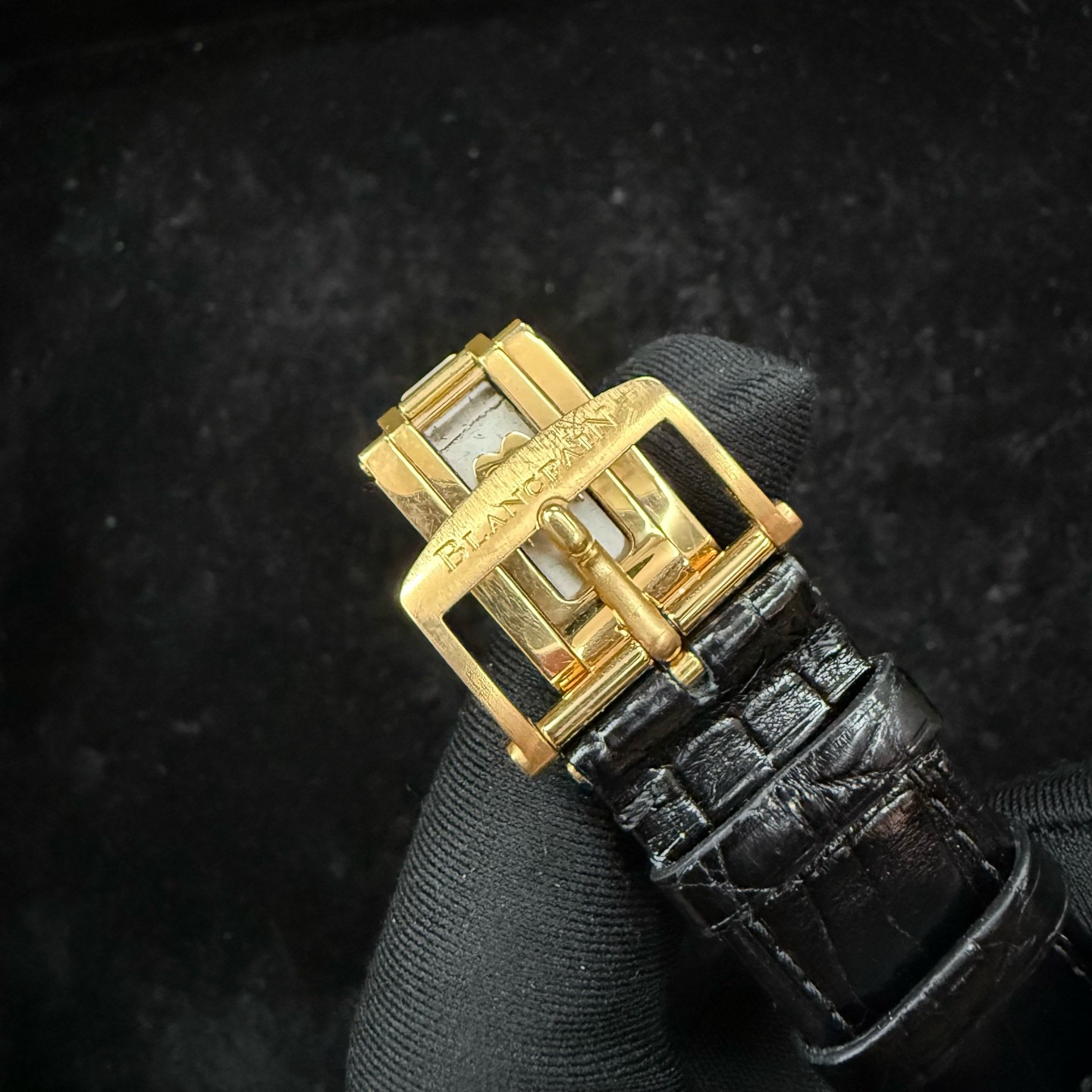 Blancpain 2841-36B30-64B detail 6