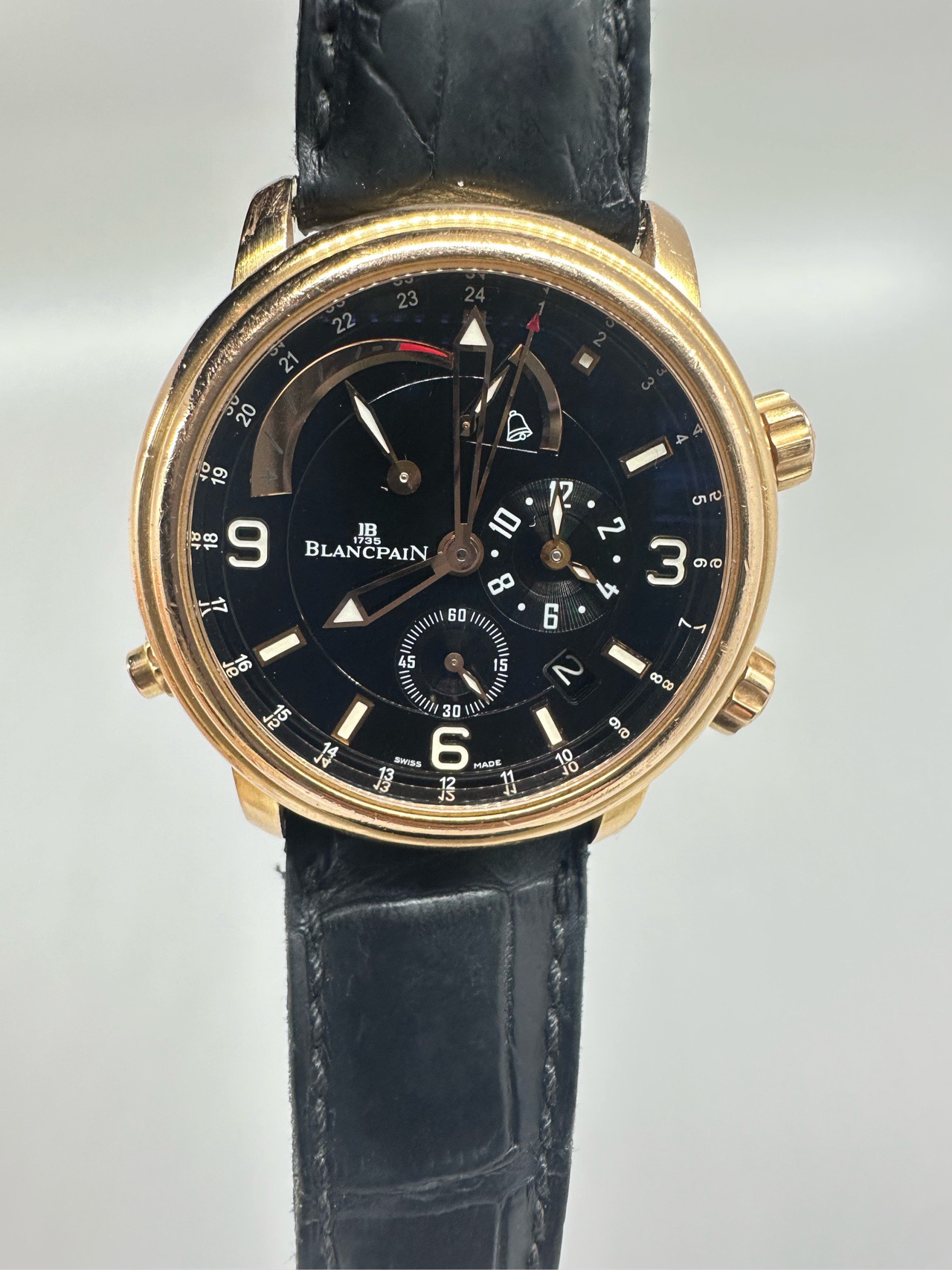 Blancpain 2841-36B30-64B detail 4