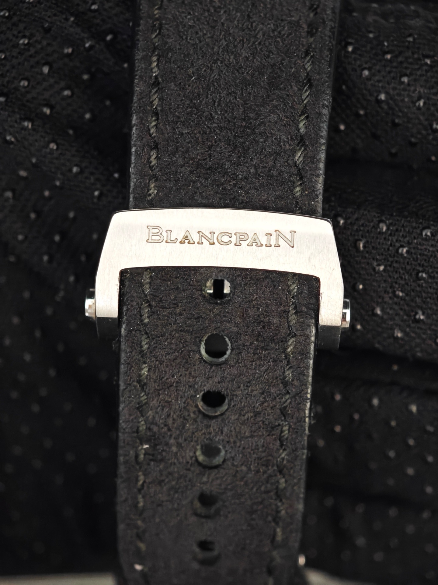 Blancpain 8885F-1203-52B detail 3
