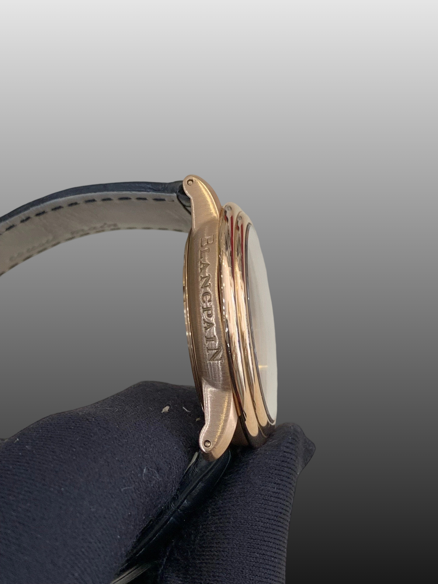Blancpain 2850a-3630-64B detail 2