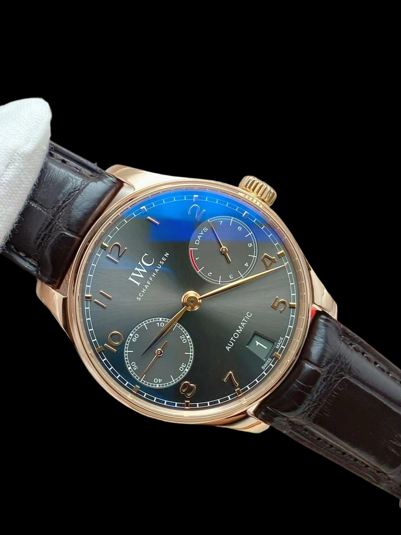 IWC IW500702 detail 2