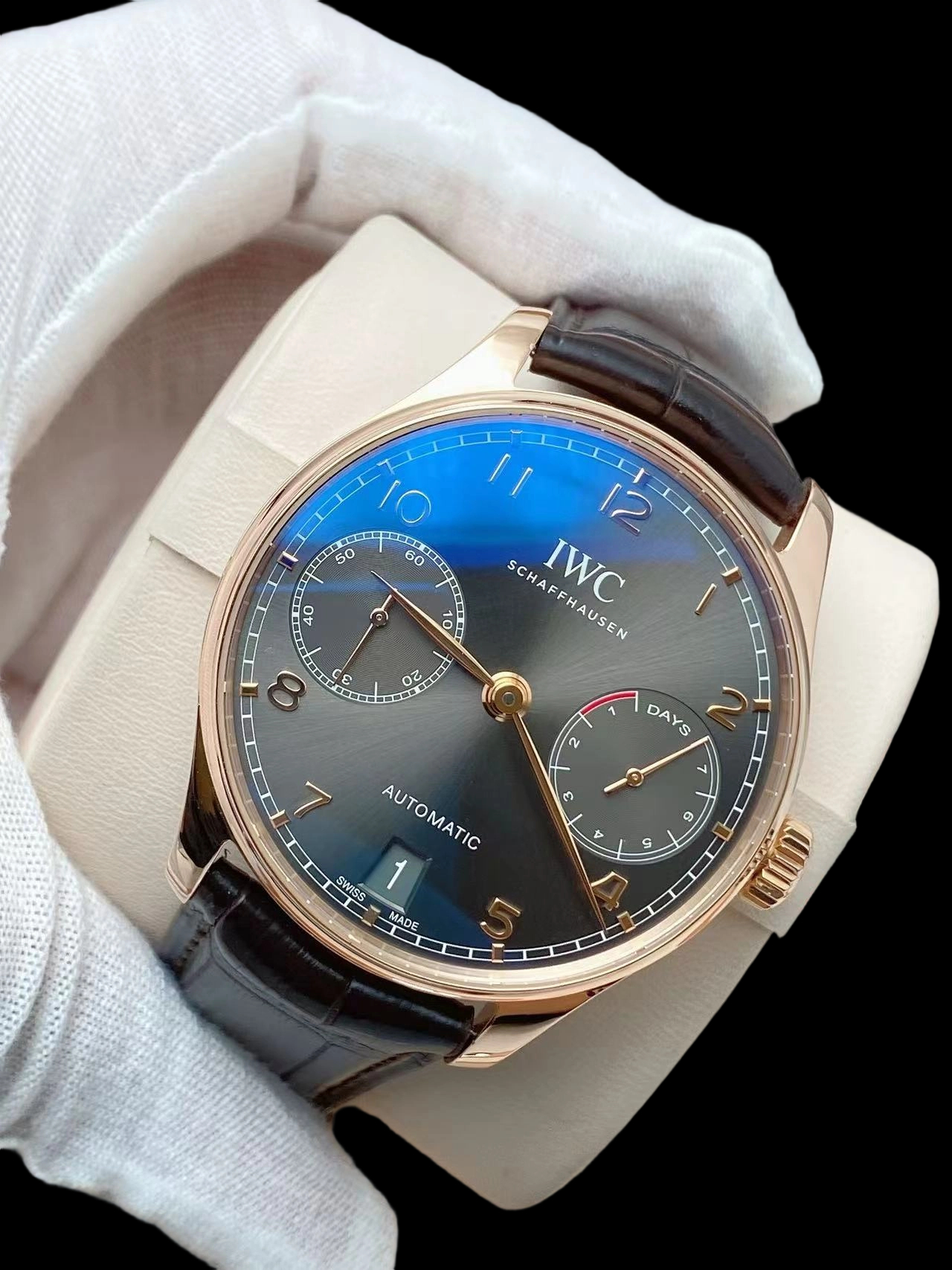 IWC IW500702 detail 1