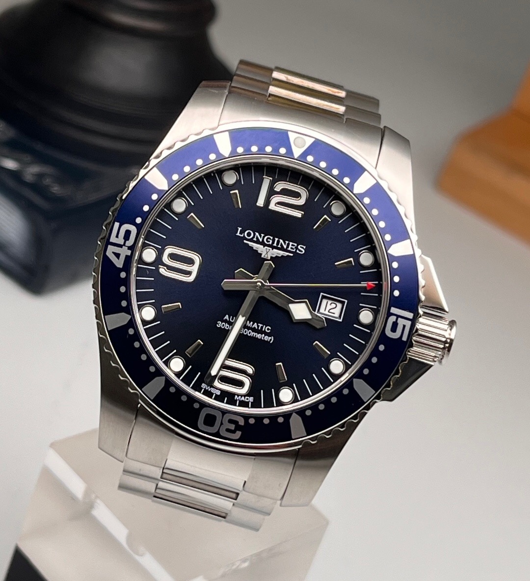 Longines L3.841.4.96.6 detail 3