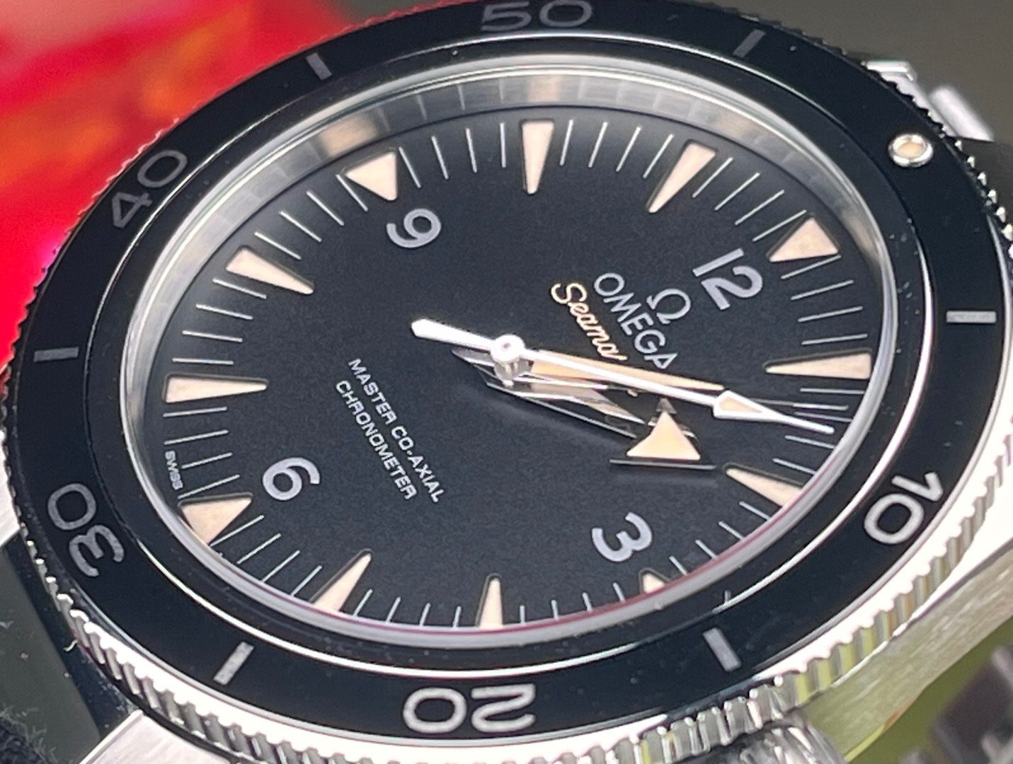 Omega 233.30.41.21.01.001 detail 4