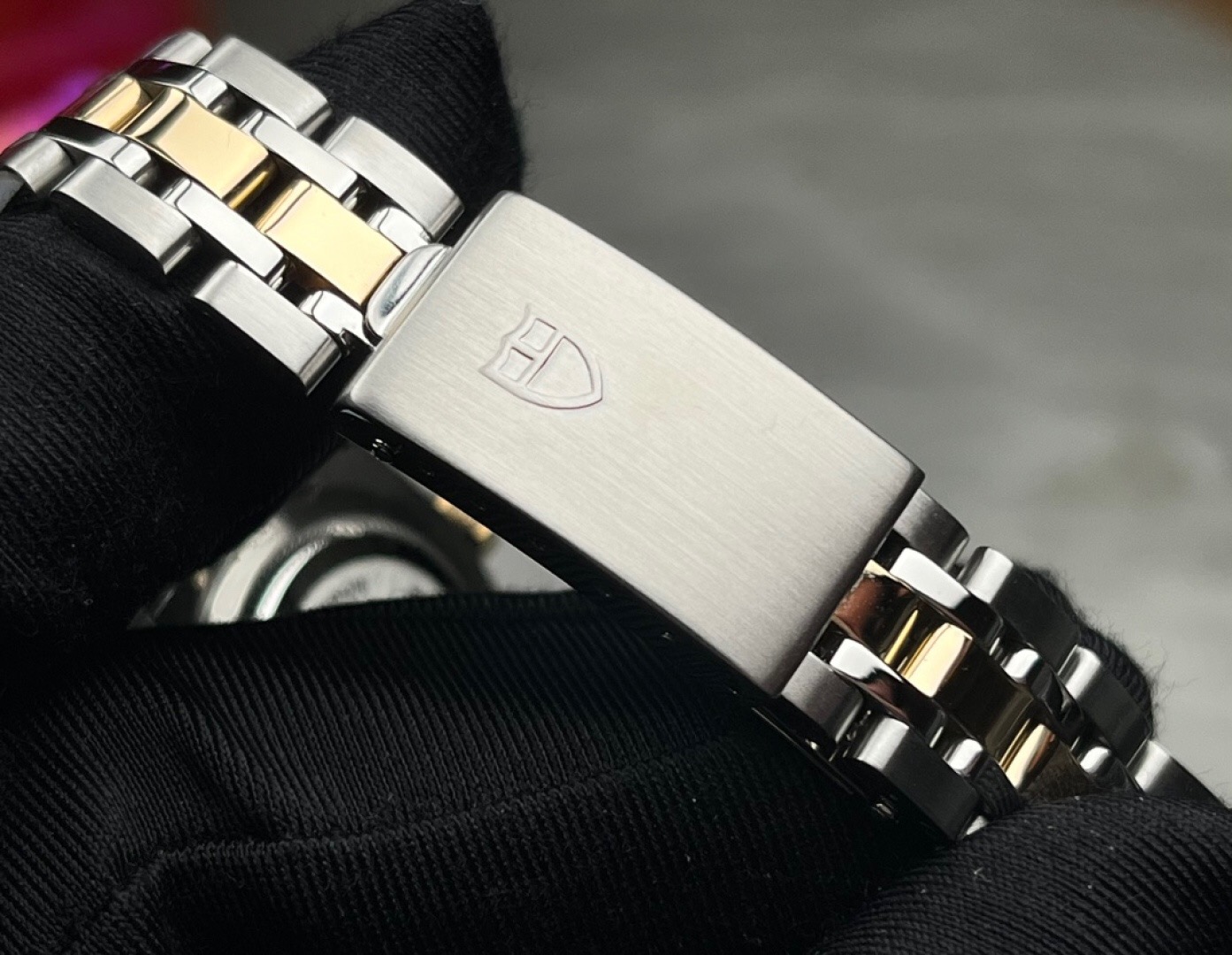 Tudor M22023-0011 detail 6
