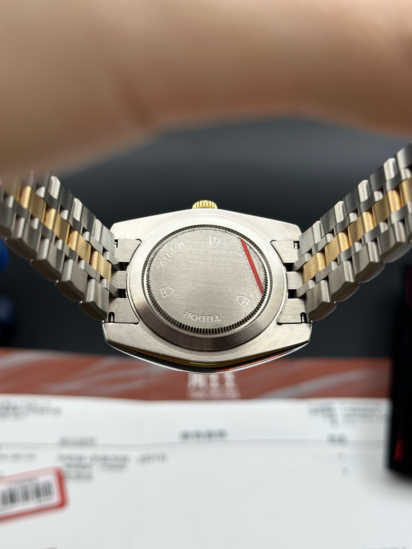 Tudor M23013-0016 detail 6