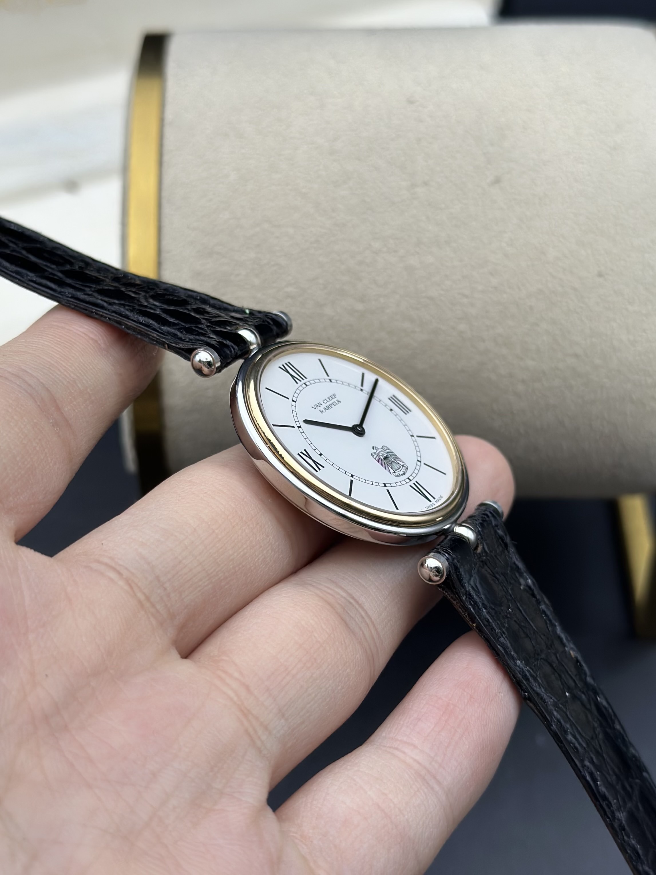 Van Cleef & Arpels Vintage detail 3