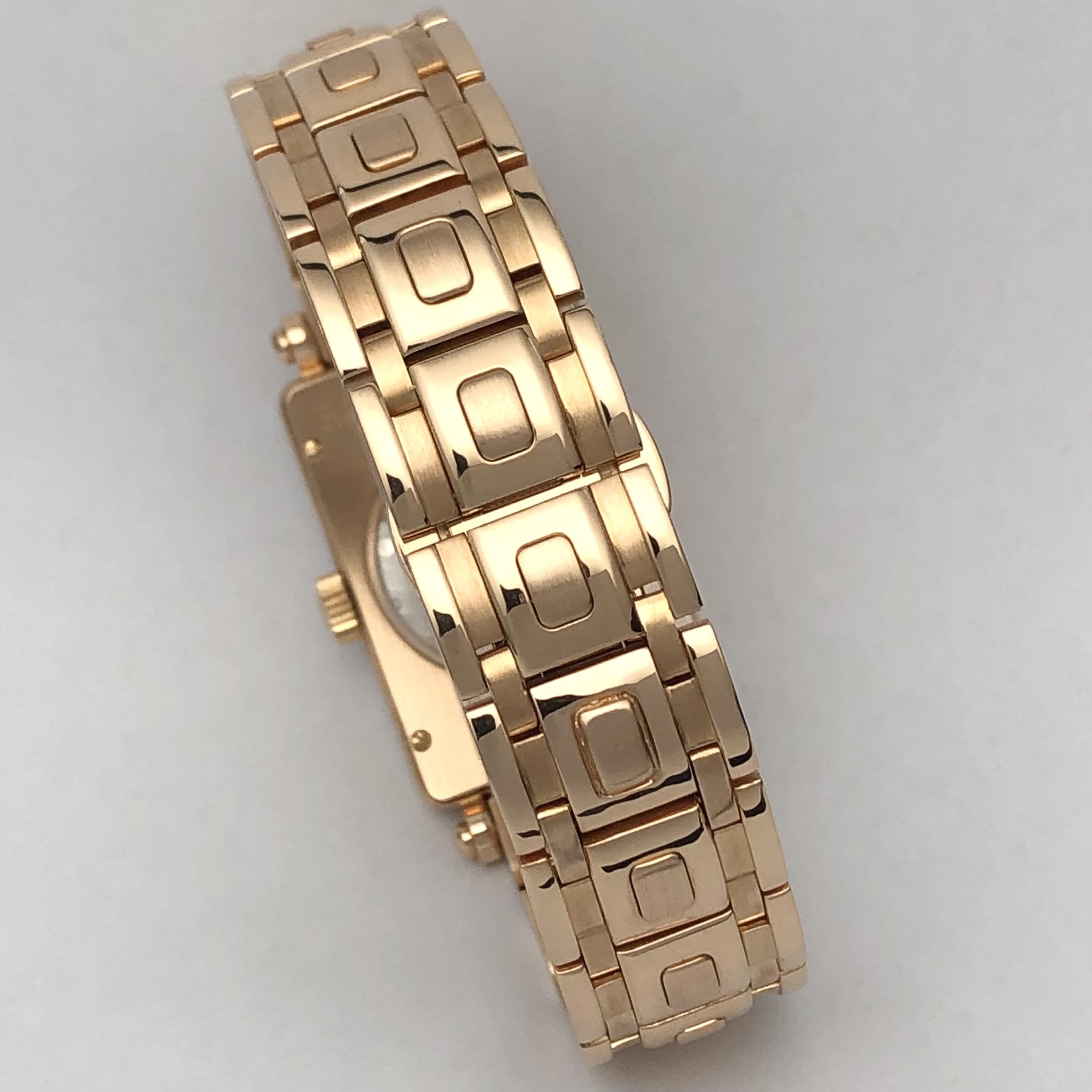 Roger Dubuis Vintage detail 3