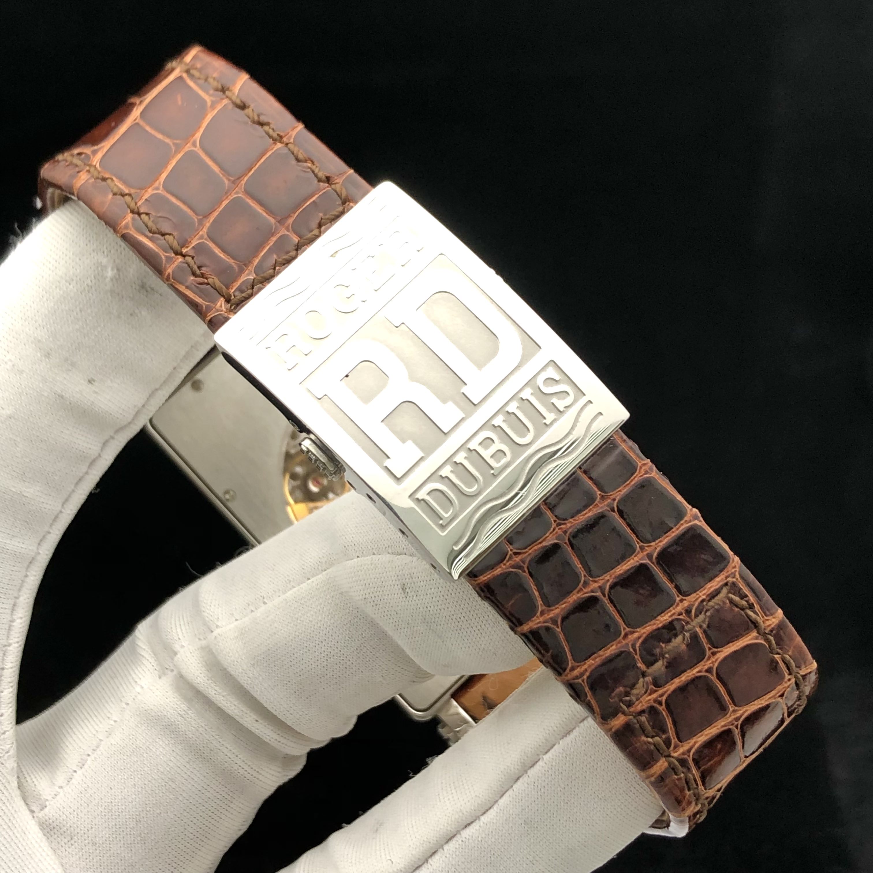 Roger Dubuis Vintage detail 4