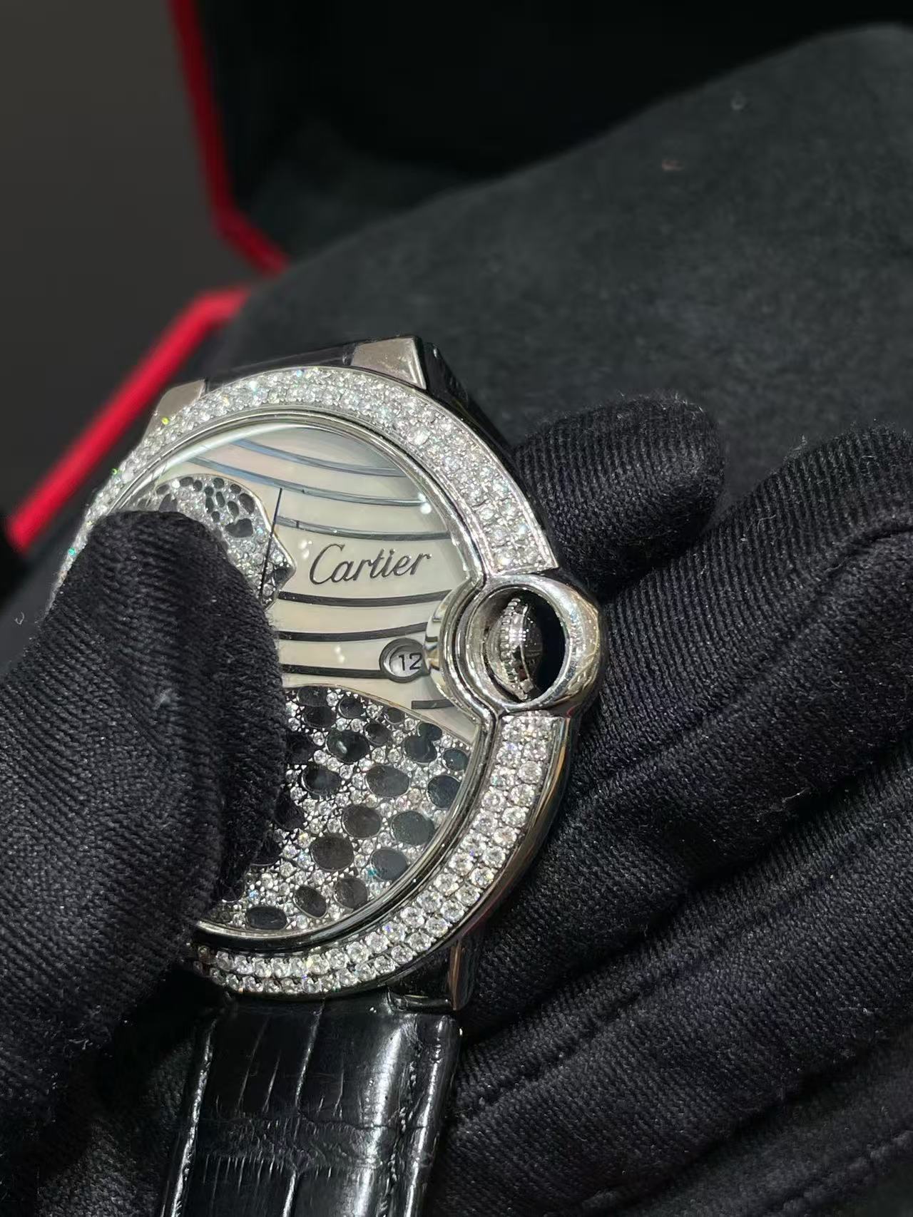 Cartier W69016Z4 detail 2