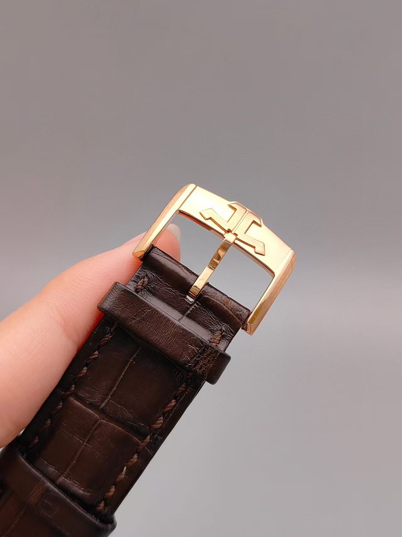Jaeger-LeCoultre 6042521 detail 3