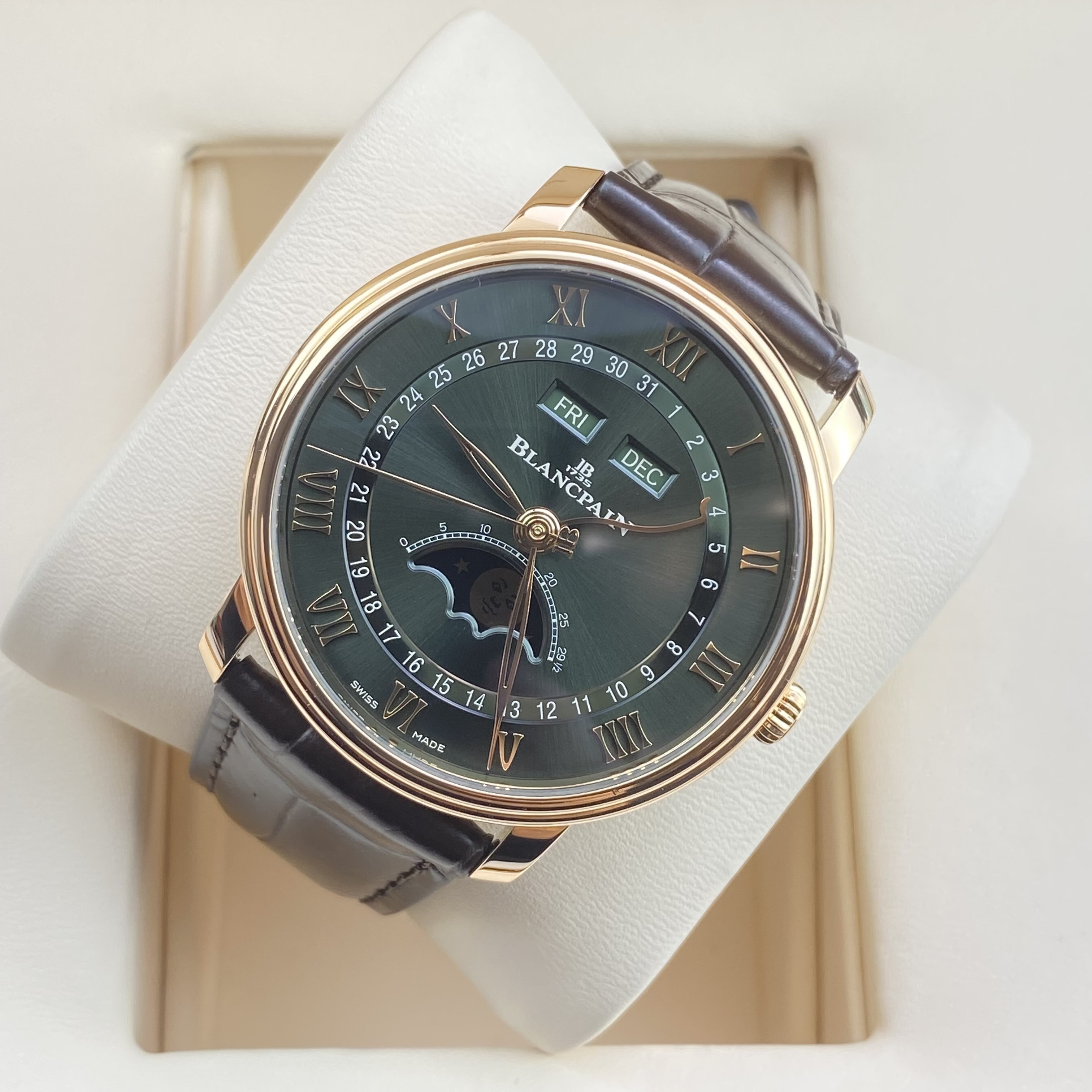 Blancpain 6654-3653-55B detail 5